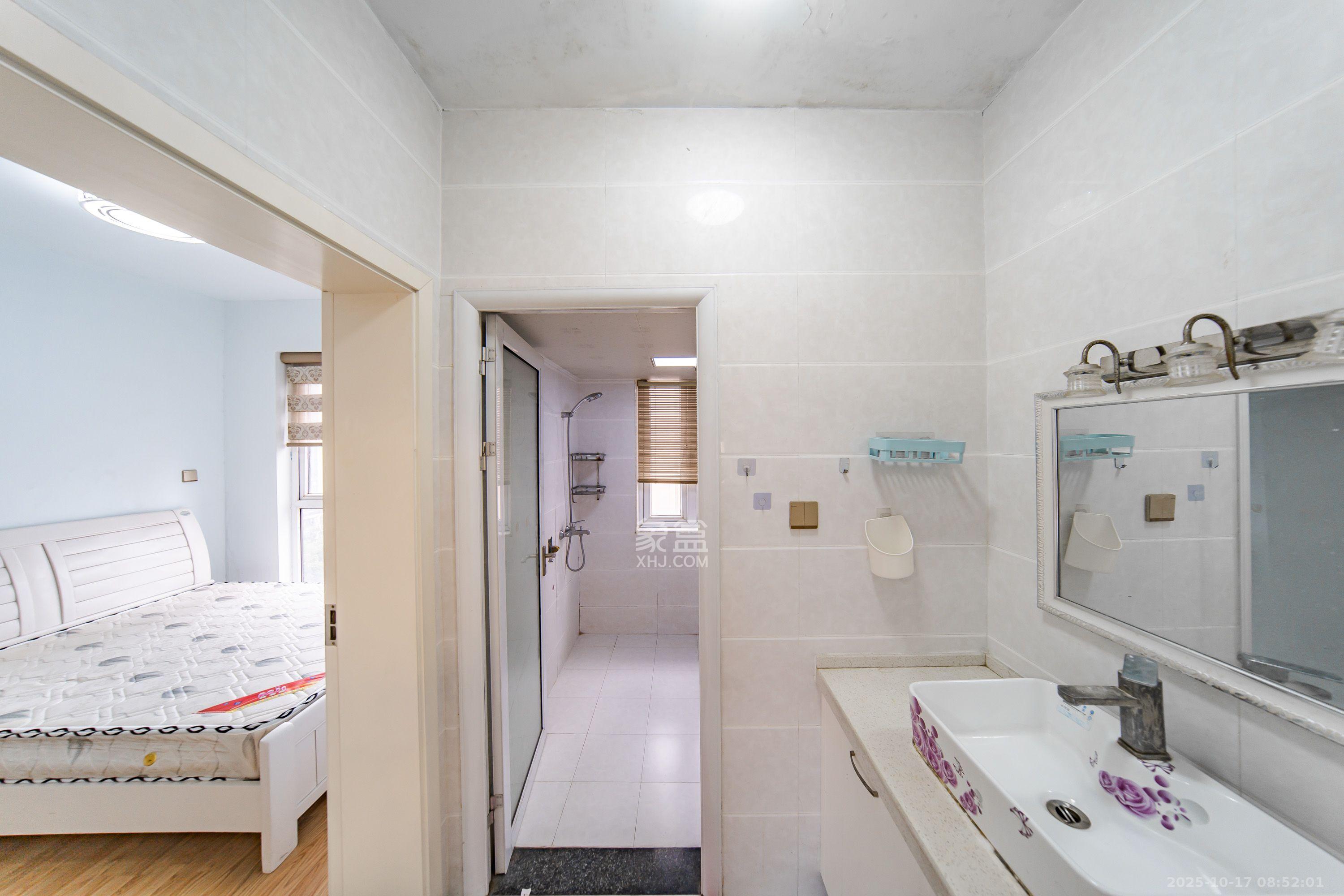 COCO蜜城 2室1厅1卫 2700.0元/月 COCO蜜城 2室1厅1卫 2700.0元/月室内图