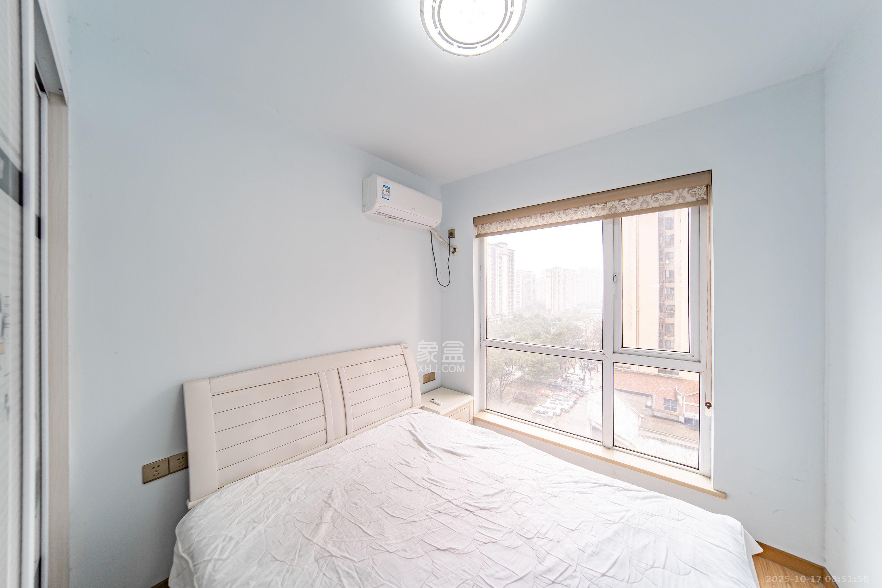 COCO蜜城  2室1厅1卫    2700.0元/月室内图