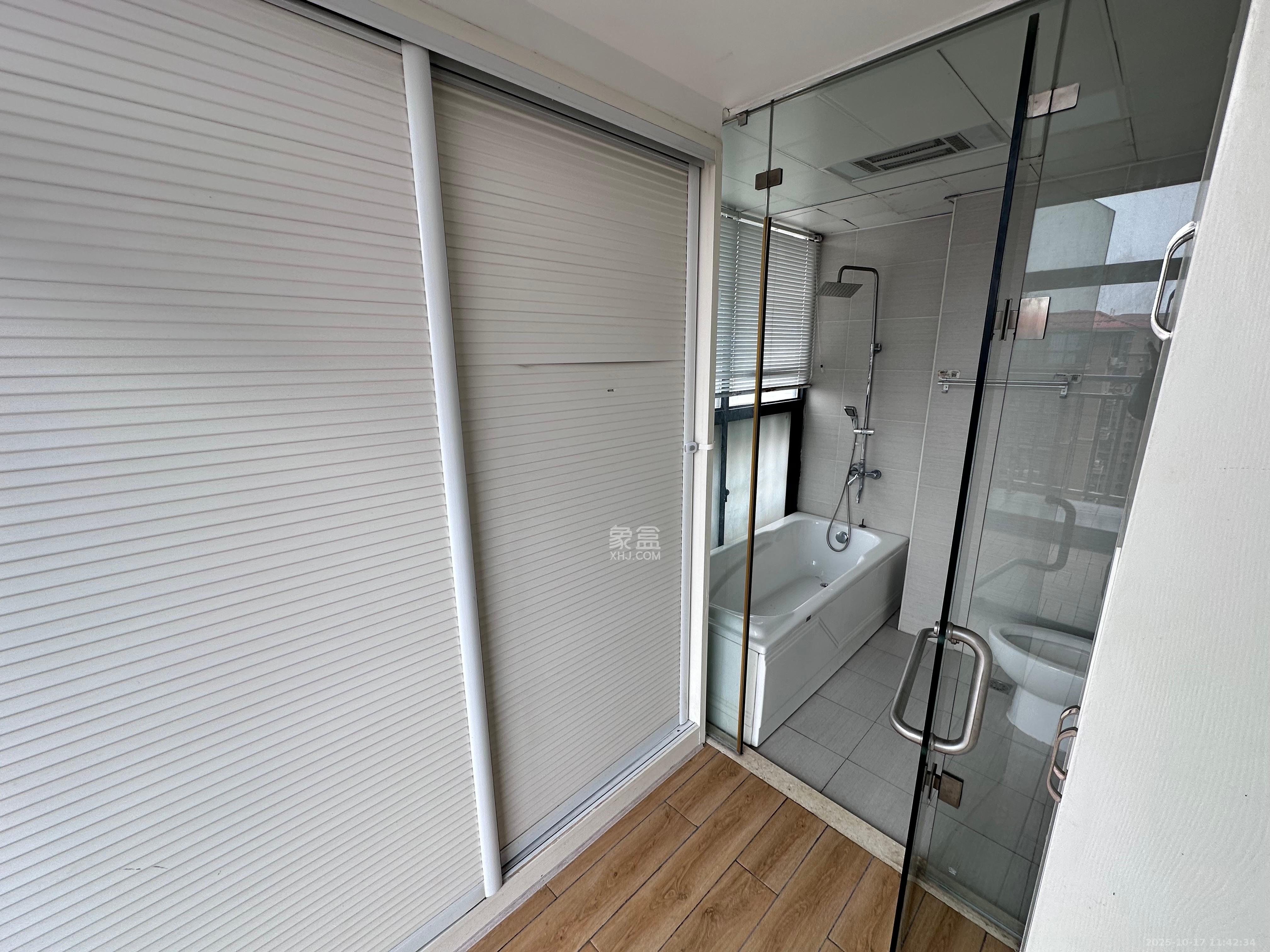 邦盛水岸御园 3室2厅2卫 2000.0元/月 邦盛水岸御园 3室2厅2卫 2000.0元/月室内图