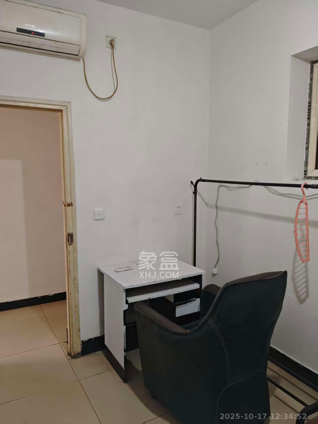 五一新村安置小区(永定社区、永兴社区、永祥社区)  2室1厅1卫    1500.0元/月 五一新村安置小区(永定社区、永兴社区、永祥社区)  2室1厅1卫    1500.0元/月室内图