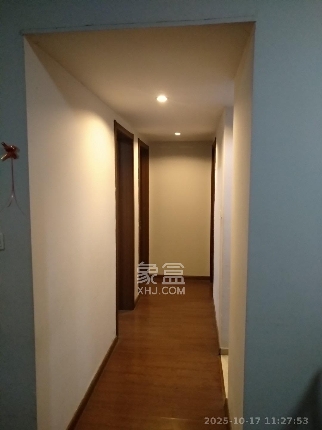 万科城市花园 3室2厅1卫 2000.0元/月 万科城市花园 3室2厅1卫 2000.0元/月室内图