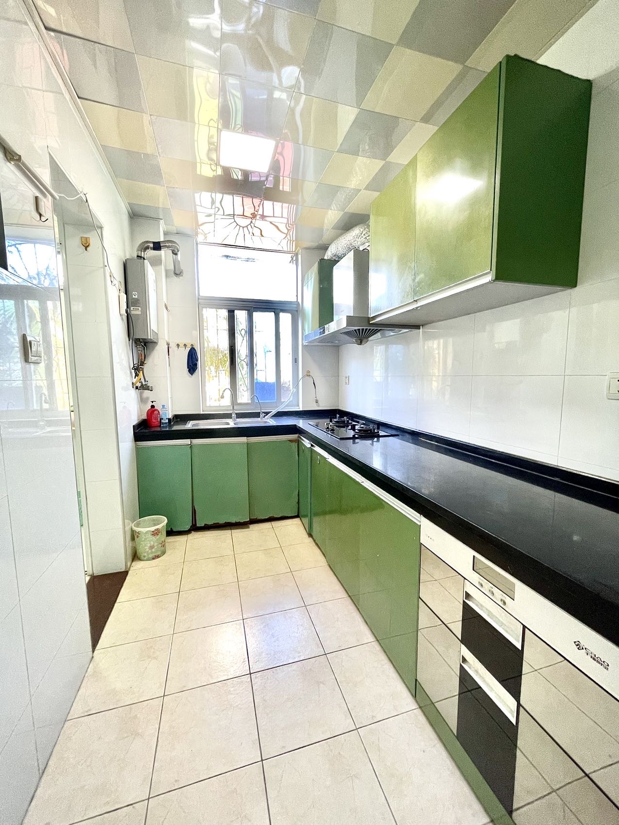 军安花苑  3室2厅1卫    3000.0元/月室内图