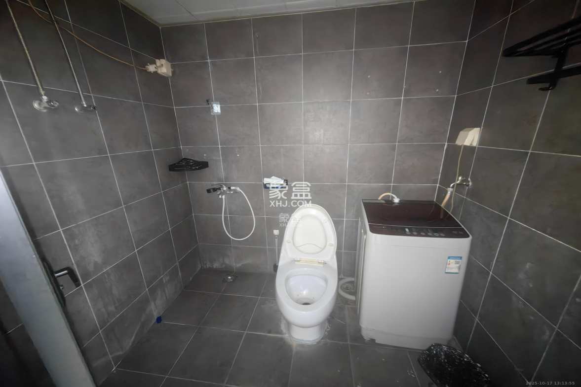 BOBO国际 1室0厅1卫 2000.0元/月 BOBO国际 1室0厅1卫 2000.0元/月室内图