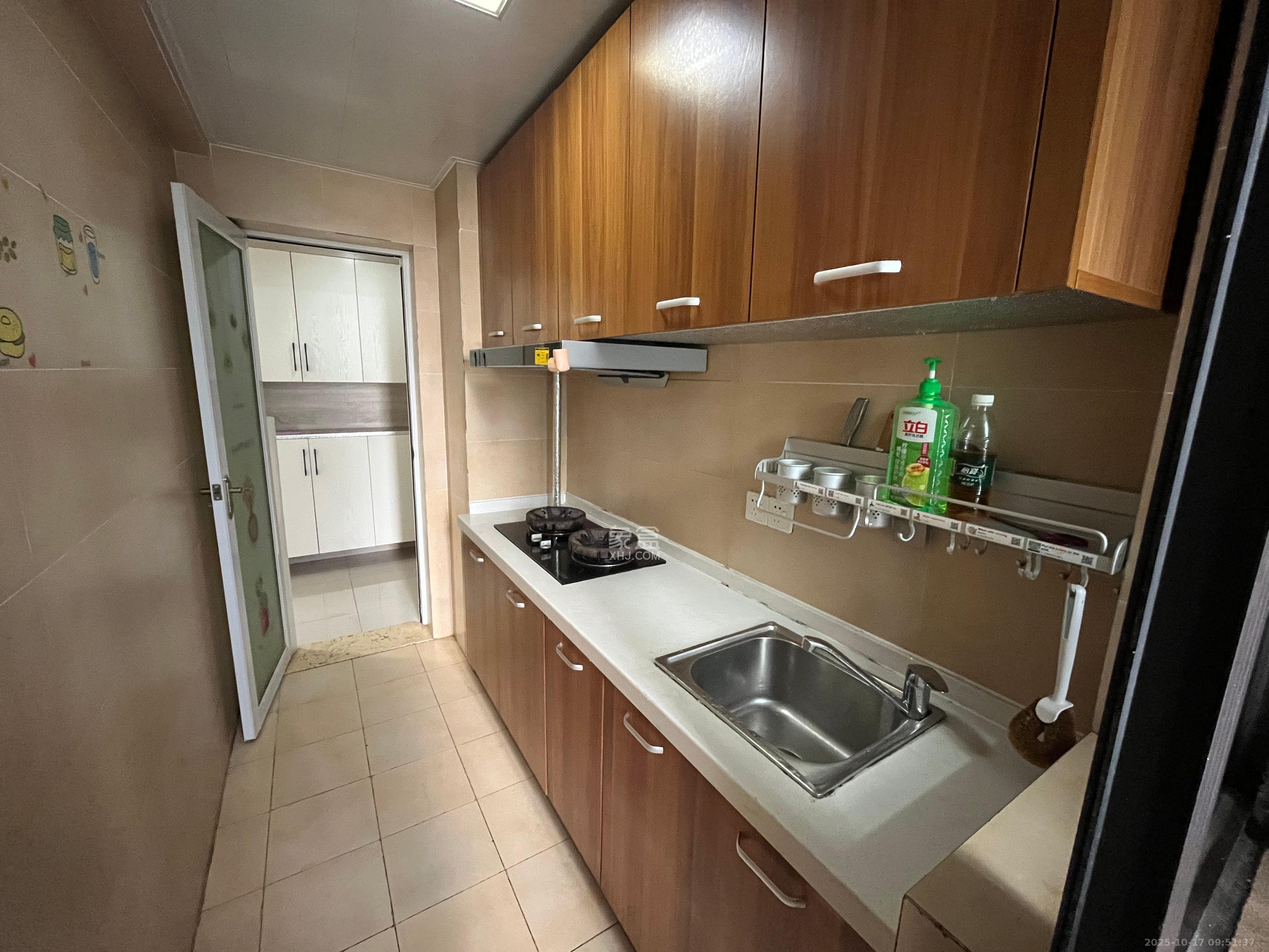 协信星澜汇  3室1厅1卫    2600.0元/月 协信星澜汇  3室1厅1卫    2600.0元/月室内图