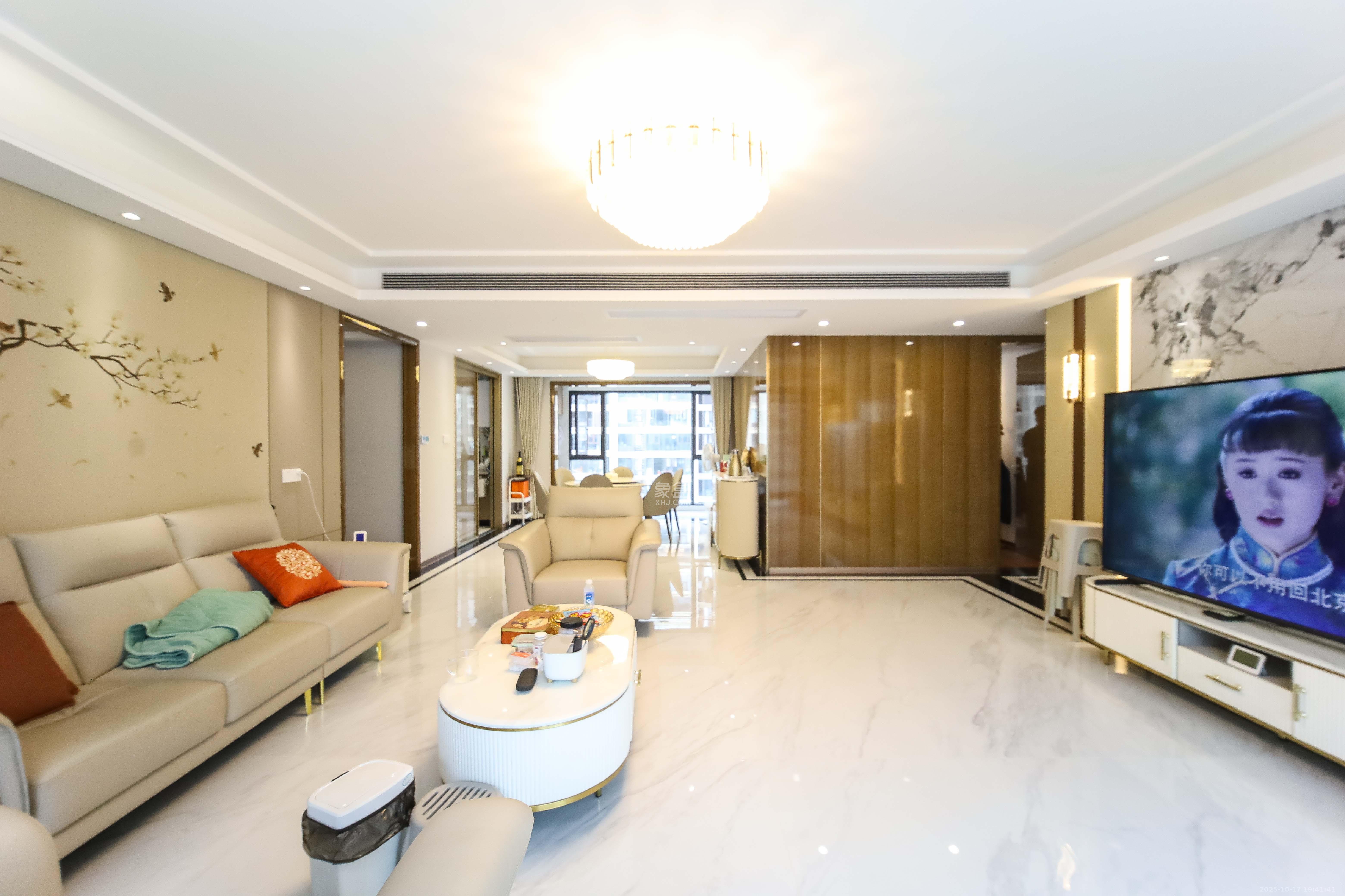 德奥悦东方  4室2厅2卫    268.0万