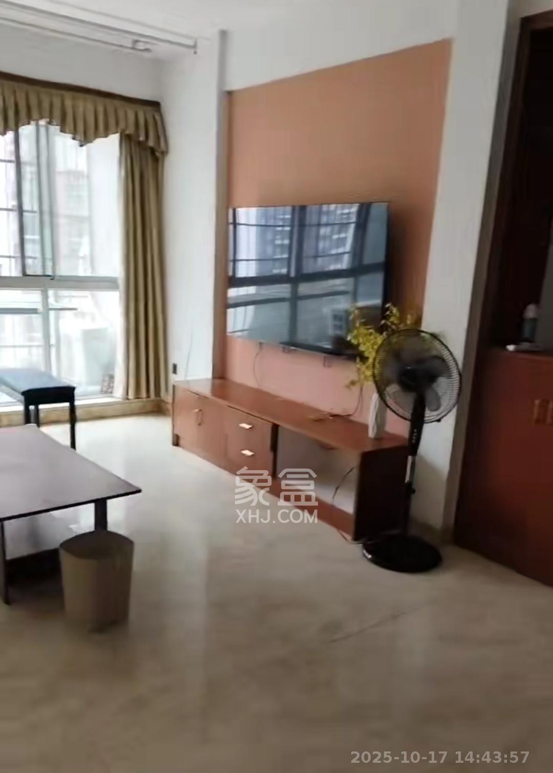 泊林晶城 2室1厅1卫 1800.0元/月 泊林晶城 2室1厅1卫 1800.0元/月室内图