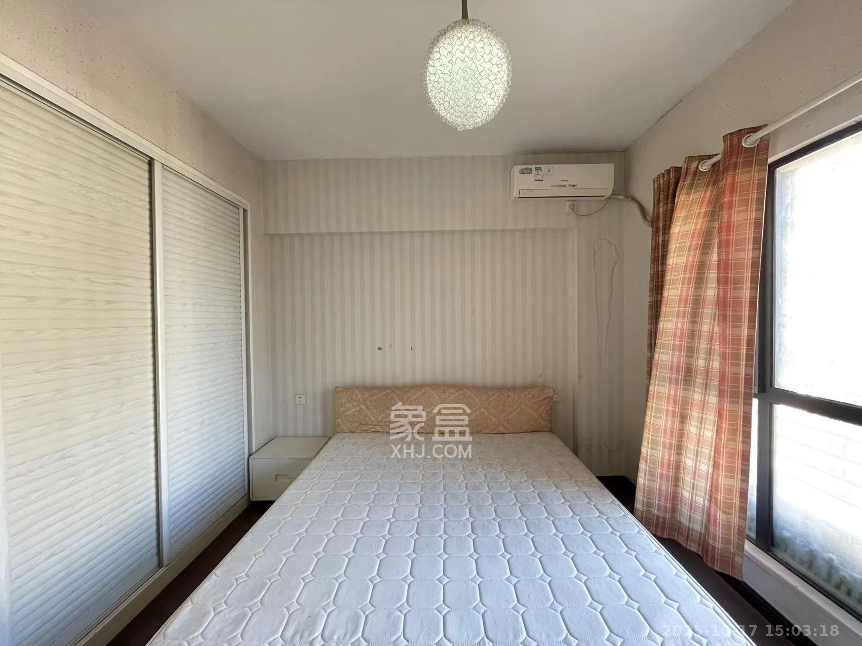 郡原广场  4室2厅2卫    3500.0元/月 郡原广场  4室2厅2卫    3500.0元/月室内图