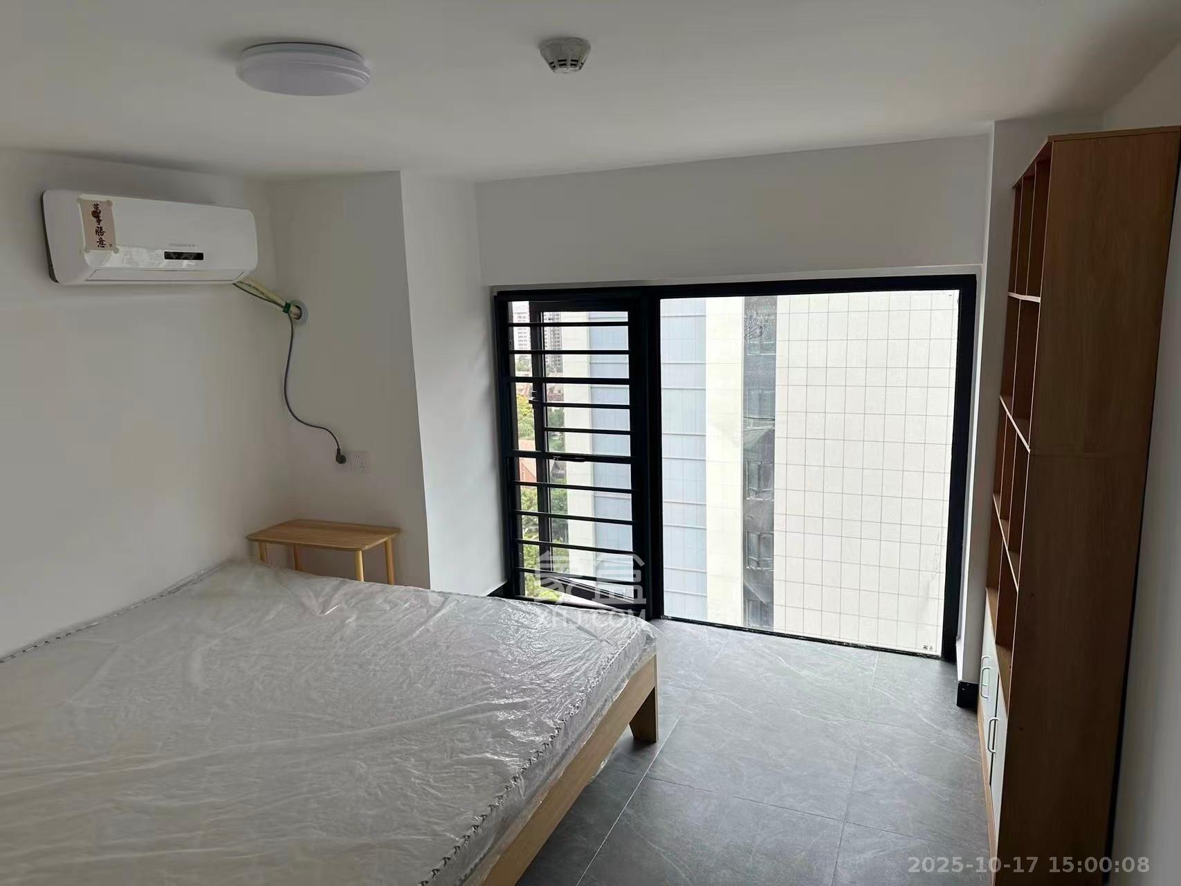 新城悦隽公园  1室1厅1卫    1500.0元/月室内图