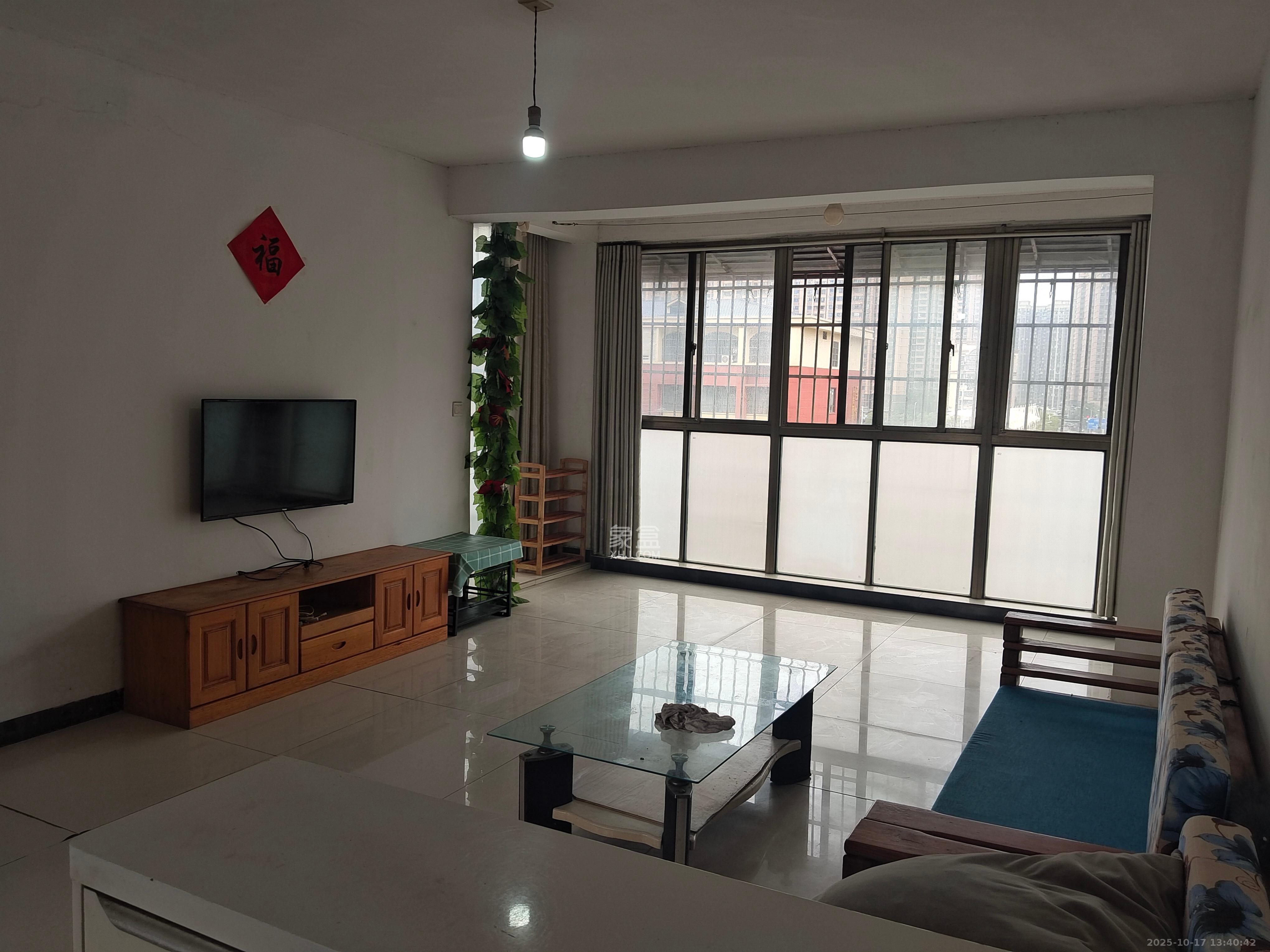 金石蓉园 2室2厅1卫 1700.0元/月 金石蓉园 2室2厅1卫 1700.0元/月室内图