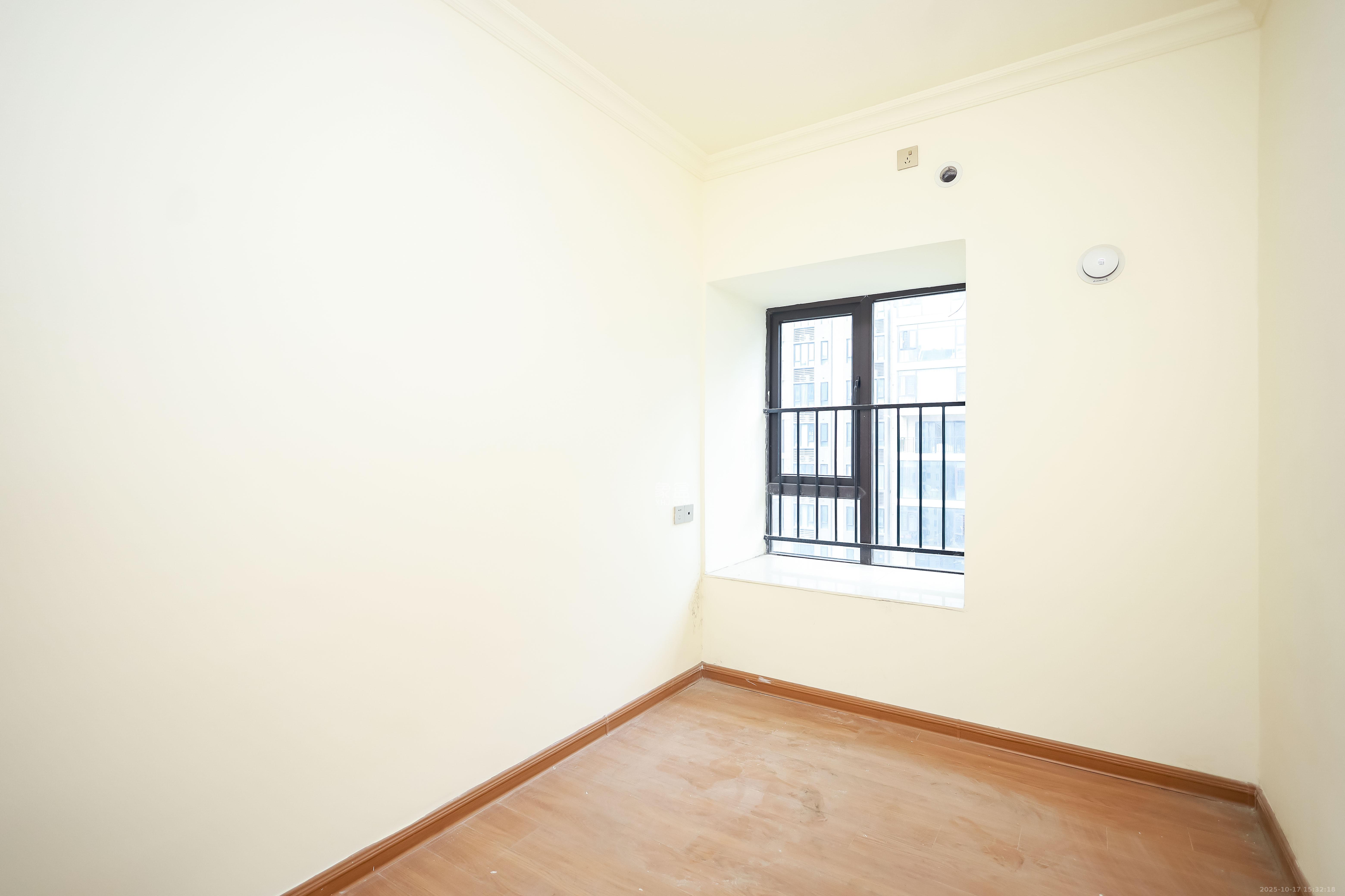 碧桂园荟隽棠  4室2厅2卫    118.0万 碧桂园荟隽棠  4室2厅2卫    118.0万卧室