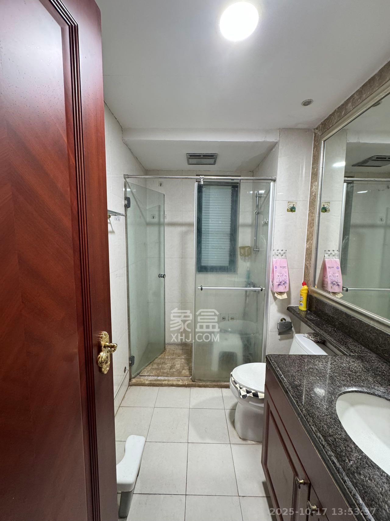 恒大绿洲 2室2厅1卫 2100.0元/月 恒大绿洲 2室2厅1卫 2100.0元/月室内图