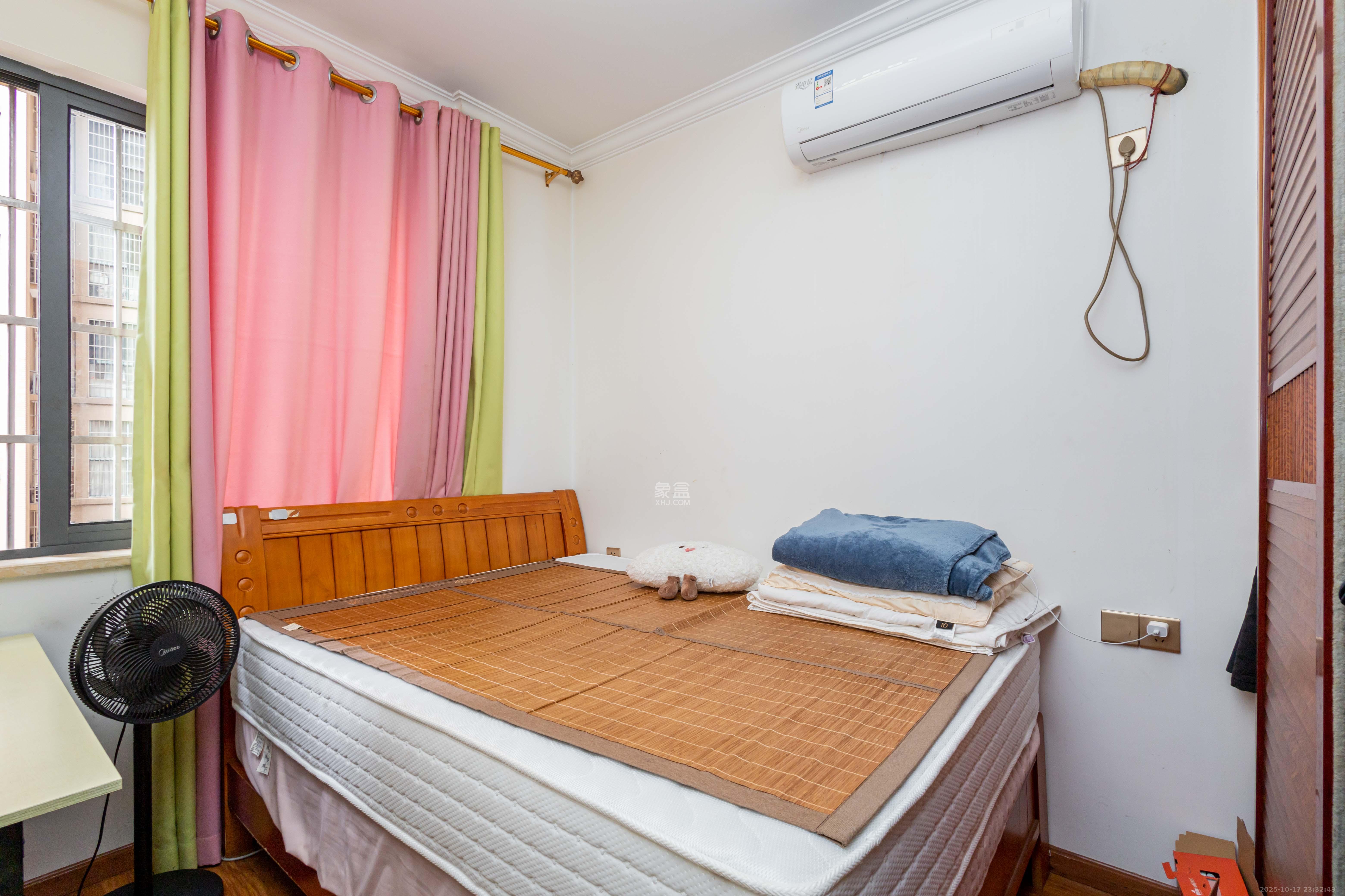 高林仕家 2室2厅1卫 48.8万 高林仕家 2室2厅1卫 48.8万卧室