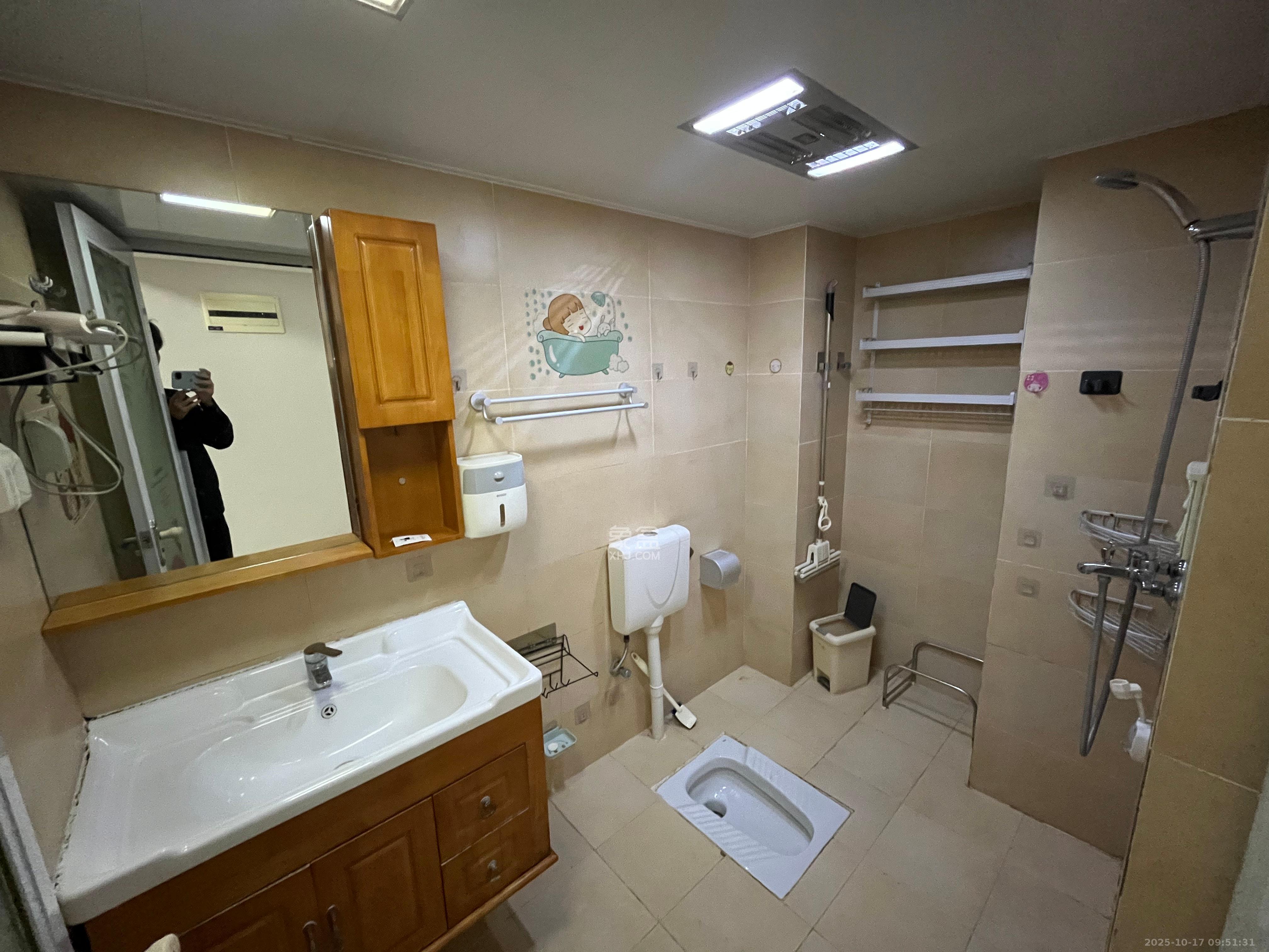 协信星澜汇  3室1厅1卫    2600.0元/月 协信星澜汇  3室1厅1卫    2600.0元/月室内图