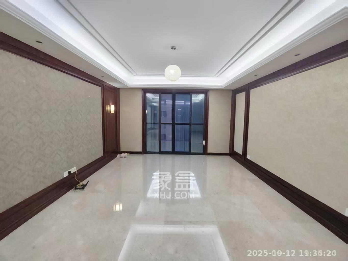 运达中央广场一、二期  3室2厅2卫    9000.0元/月 运达中央广场一、二期  3室2厅2卫    9000.0元/月