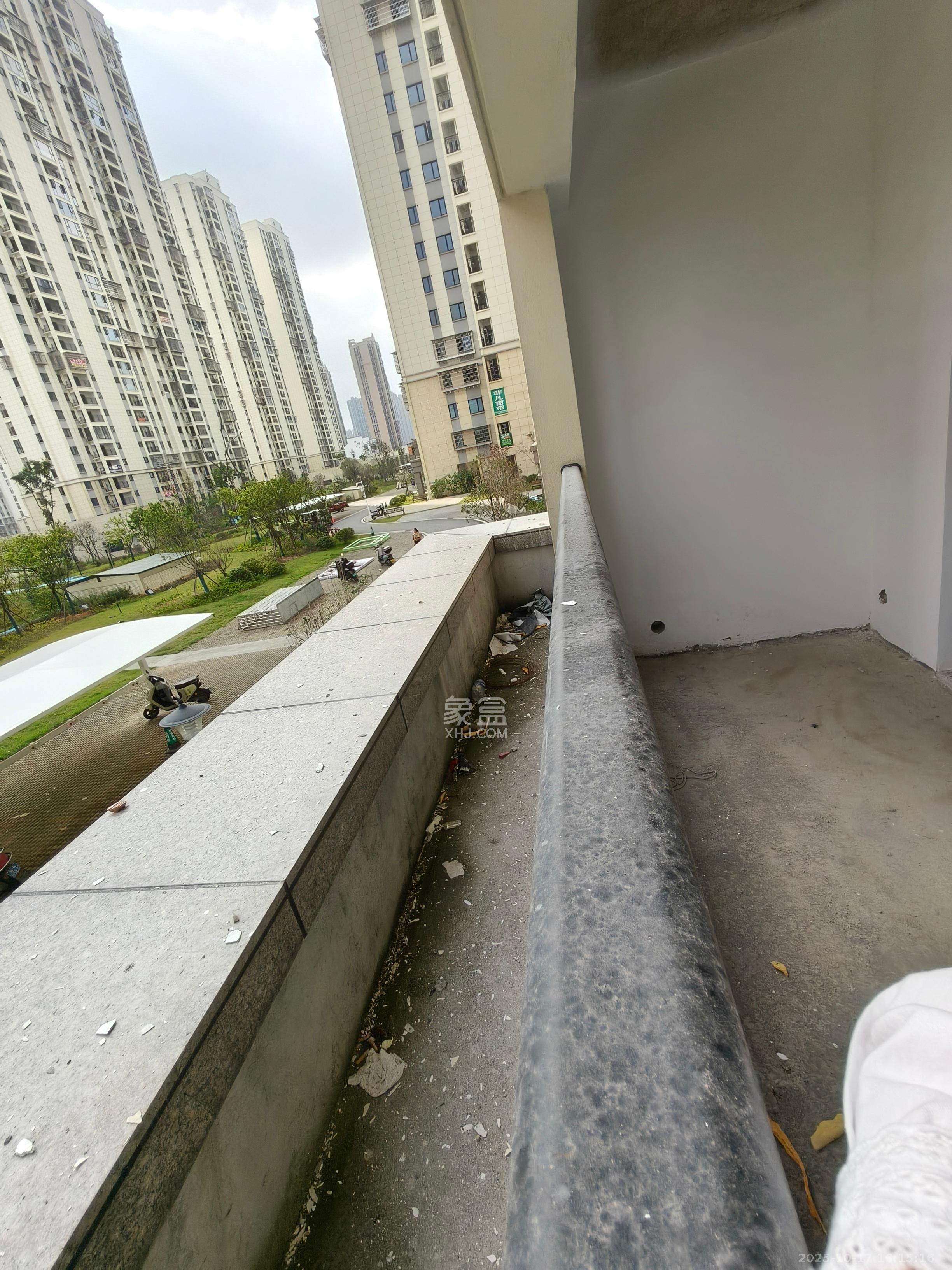 和景家园二期  2室2厅1卫    1400.0元/月室内图