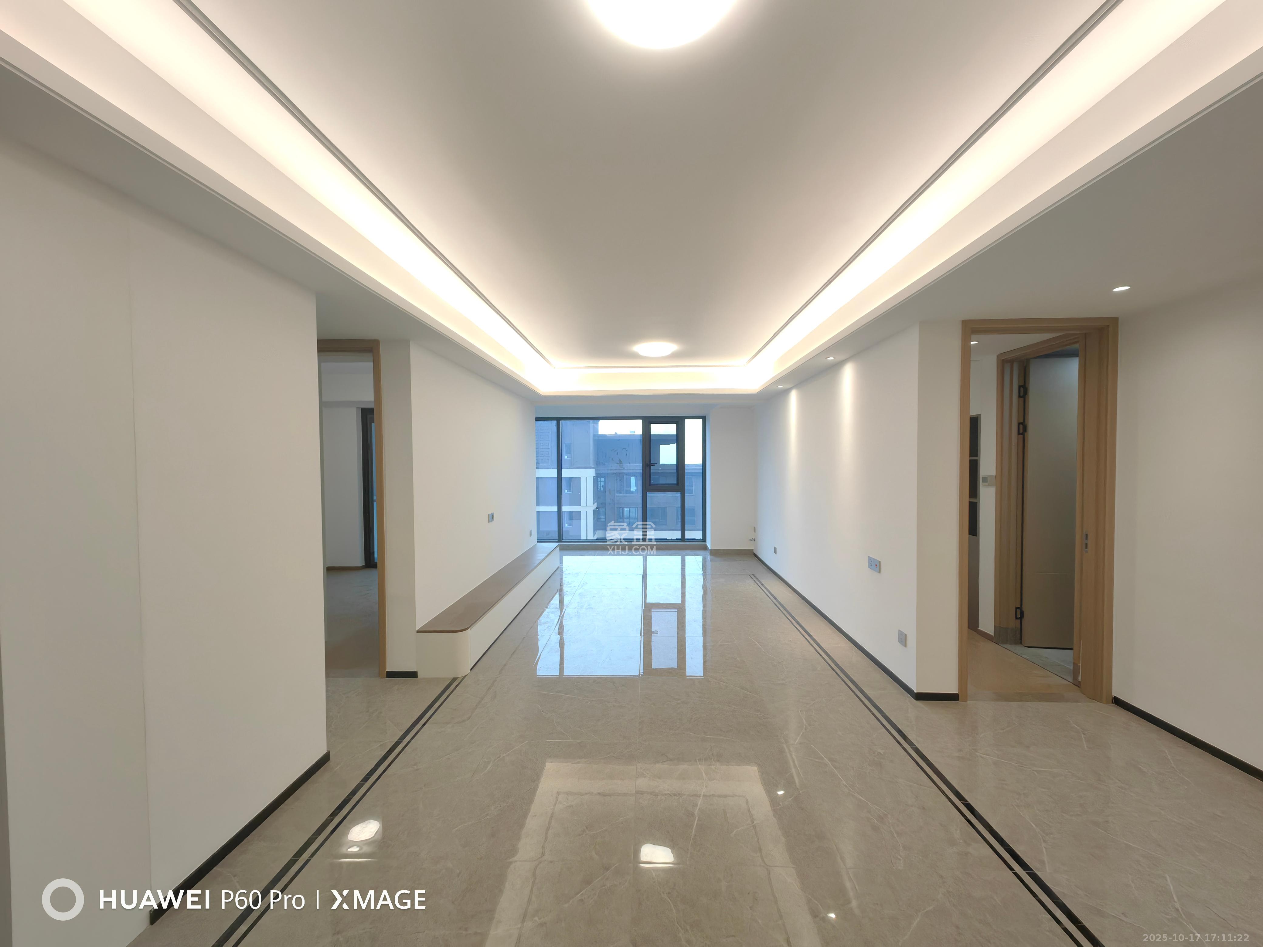 时代建发和著  3室2厅2卫    2800.0元/月