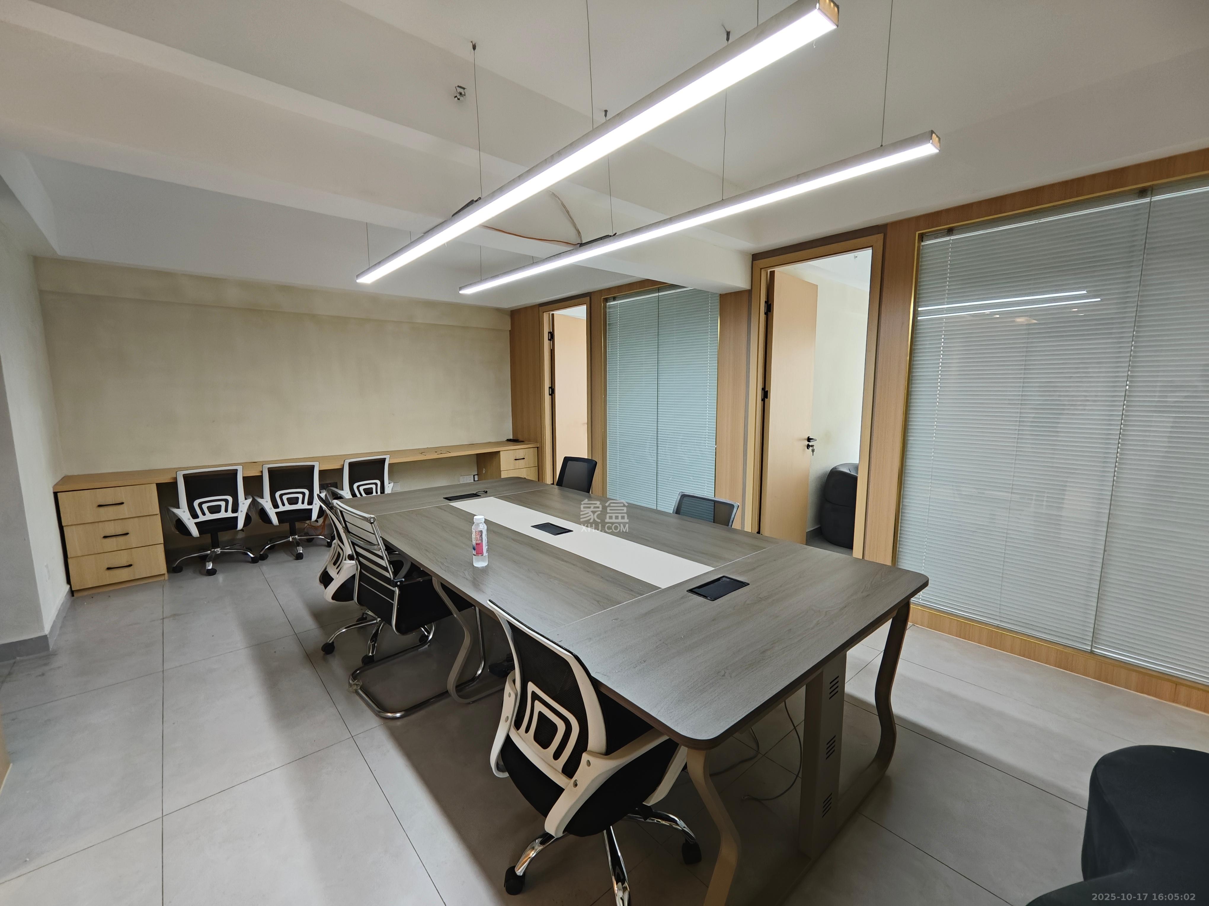 兰亭湾畔  1室1厅1卫    4900.0元/月室内图