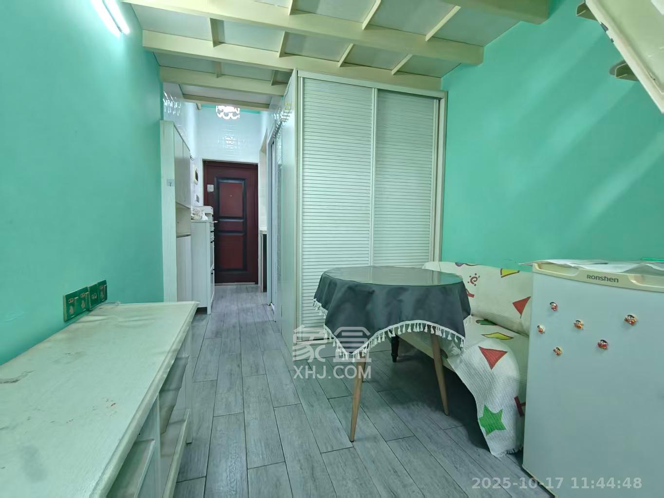 叠彩兰亭 1室1厅1卫 1200.0元/月 叠彩兰亭 1室1厅1卫 1200.0元/月室内图