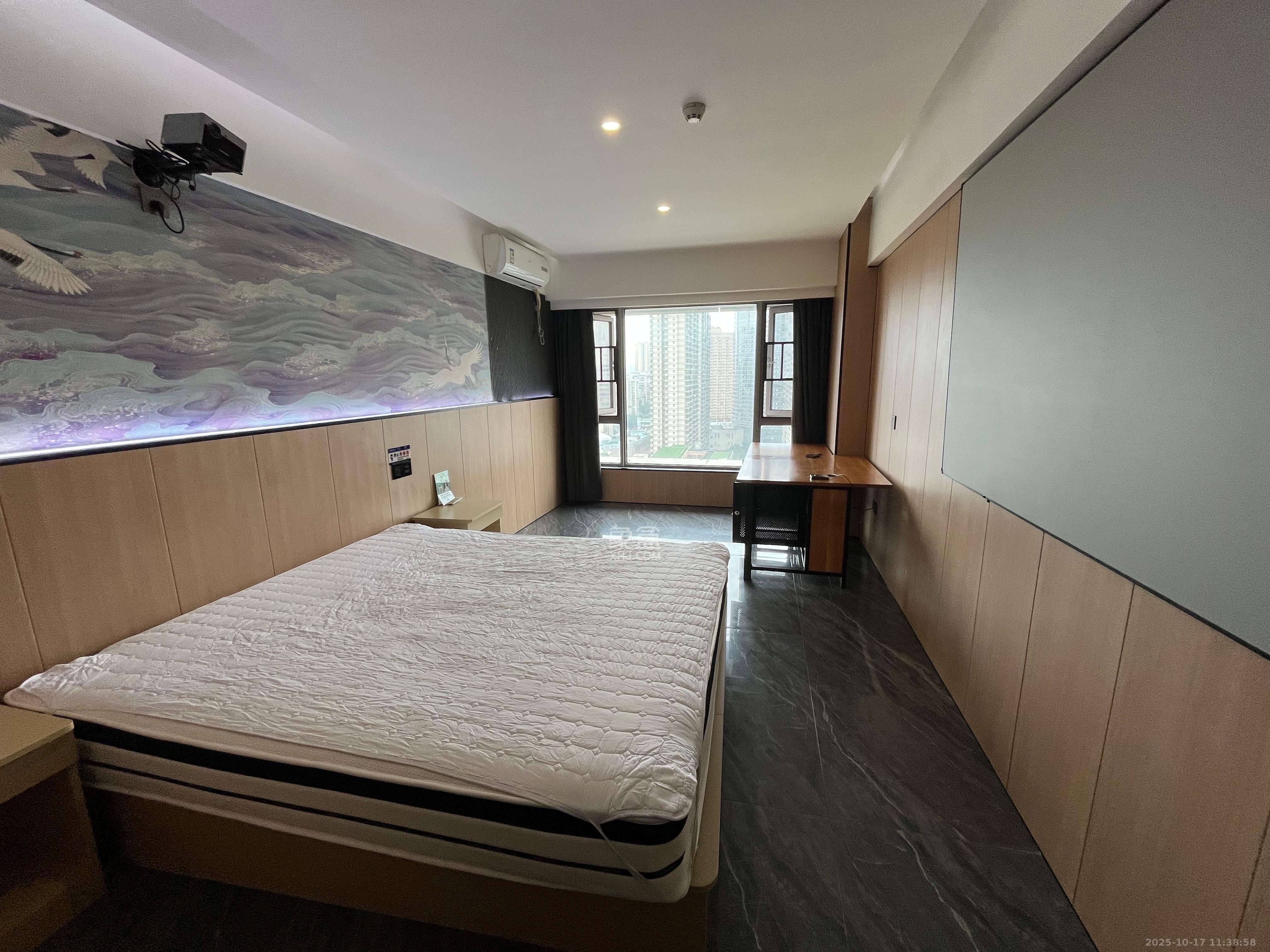 保利天禧EF区  1室0厅1卫    1650.0元/月