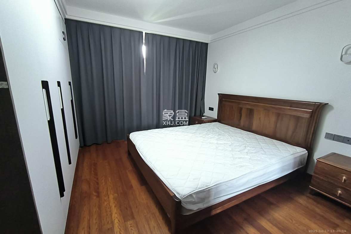 青竹湖曦园  4室2厅2卫    4500.0元/月 青竹湖曦园  4室2厅2卫    4500.0元/月室内图