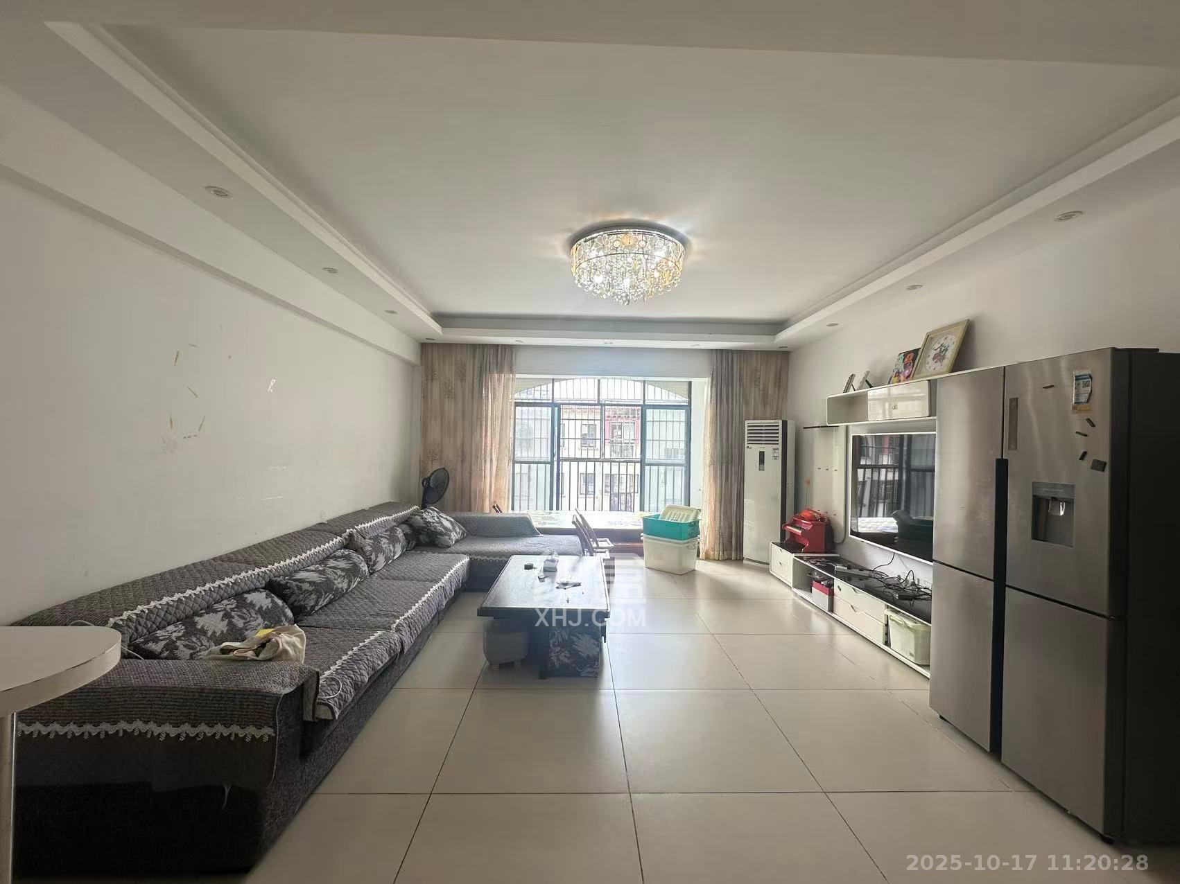 鹏基诺亚山林  4室2厅2卫    1800.0元/月 鹏基诺亚山林  4室2厅2卫    1800.0元/月