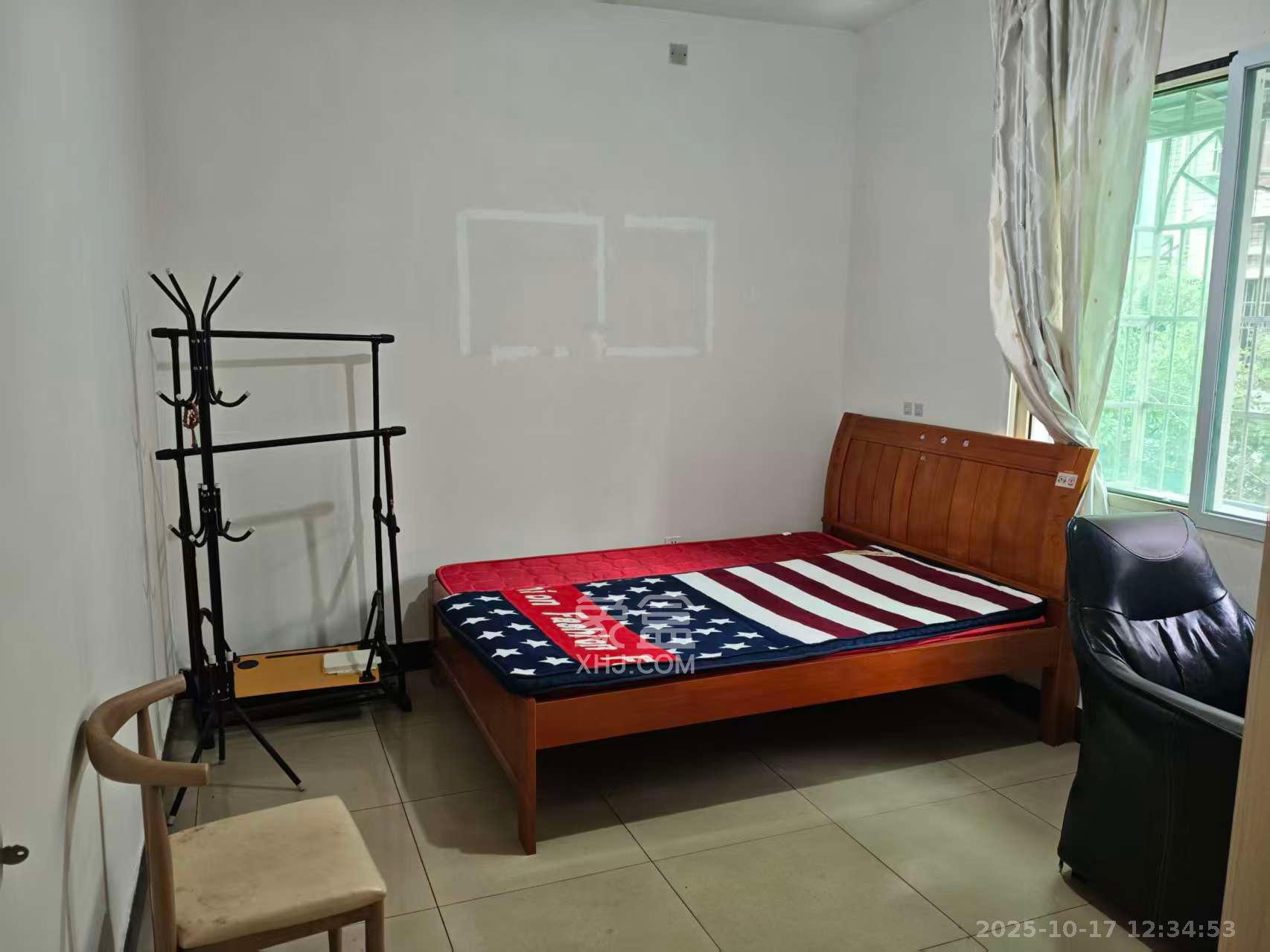 五一新村安置小区(永定社区、永兴社区、永祥社区)  2室1厅1卫    1500.0元/月 五一新村安置小区(永定社区、永兴社区、永祥社区)  2室1厅1卫    1500.0元/月室内图