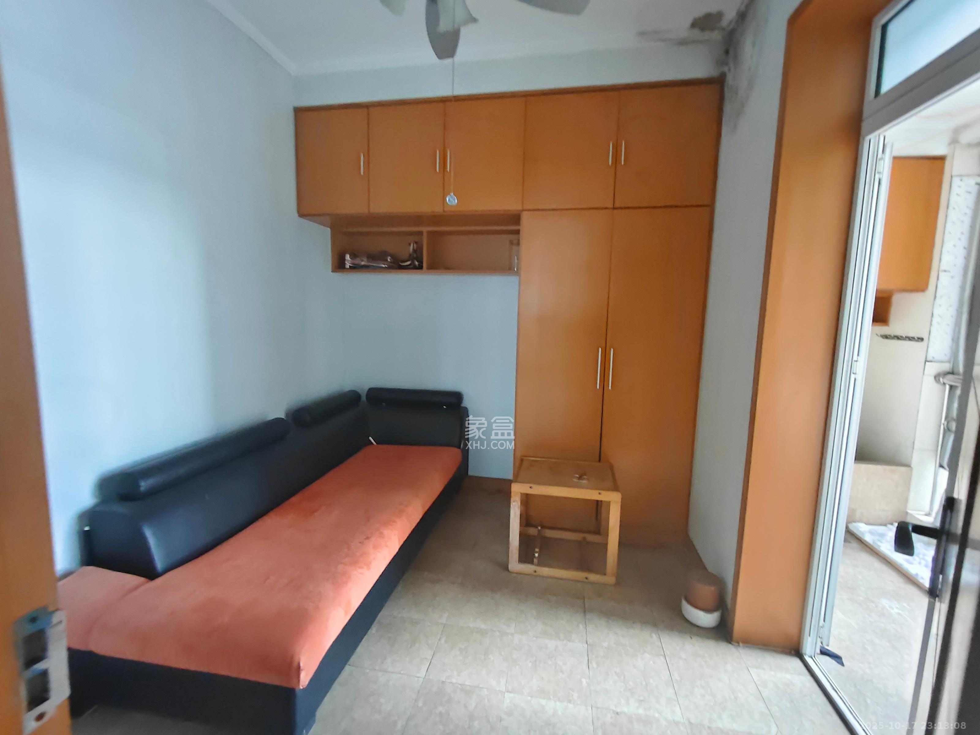 红旗区四片  1室0厅0卫    1500.0元/月室内图