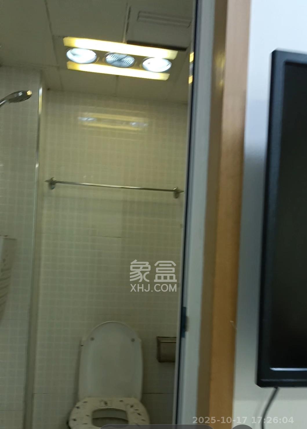 鹏程世家  1室1厅1卫    1900.0元/月 鹏程世家  1室1厅1卫    1900.0元/月室内图