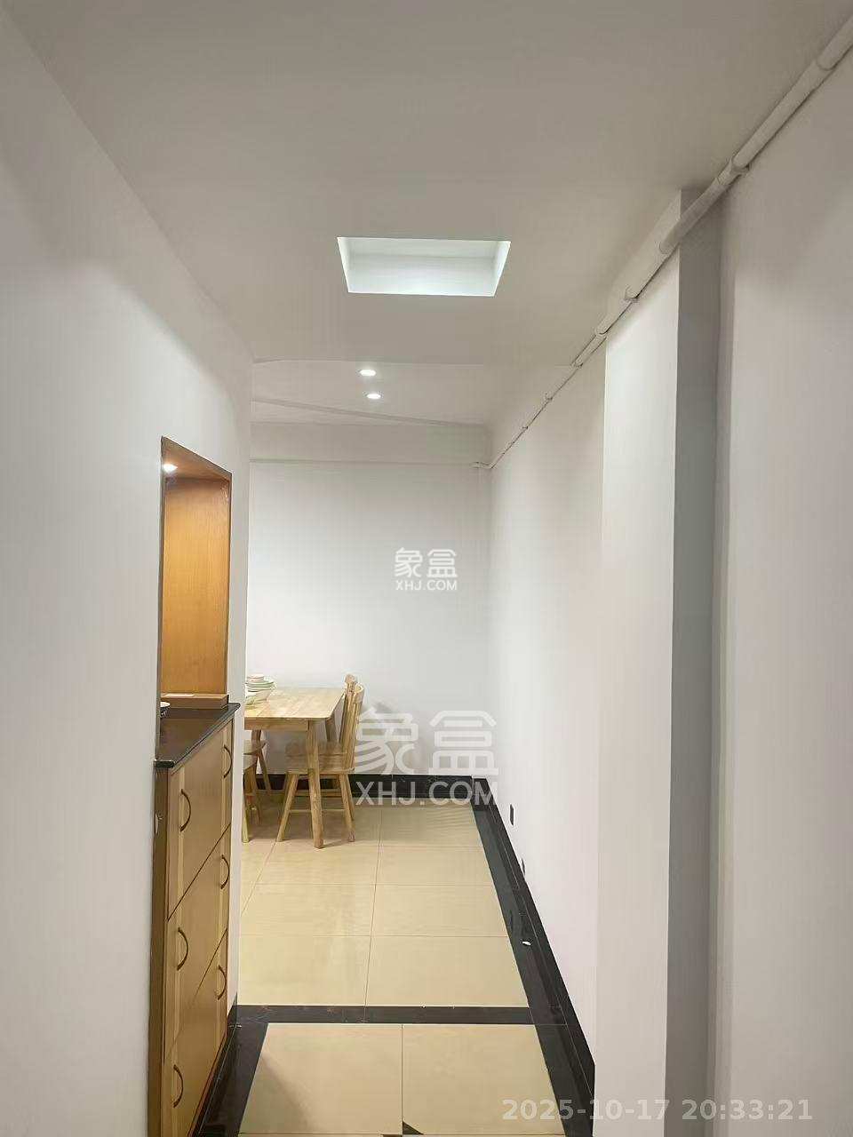 华盛花园  2室1厅1卫    2200.0元/月 华盛花园  2室1厅1卫    2200.0元/月室内图