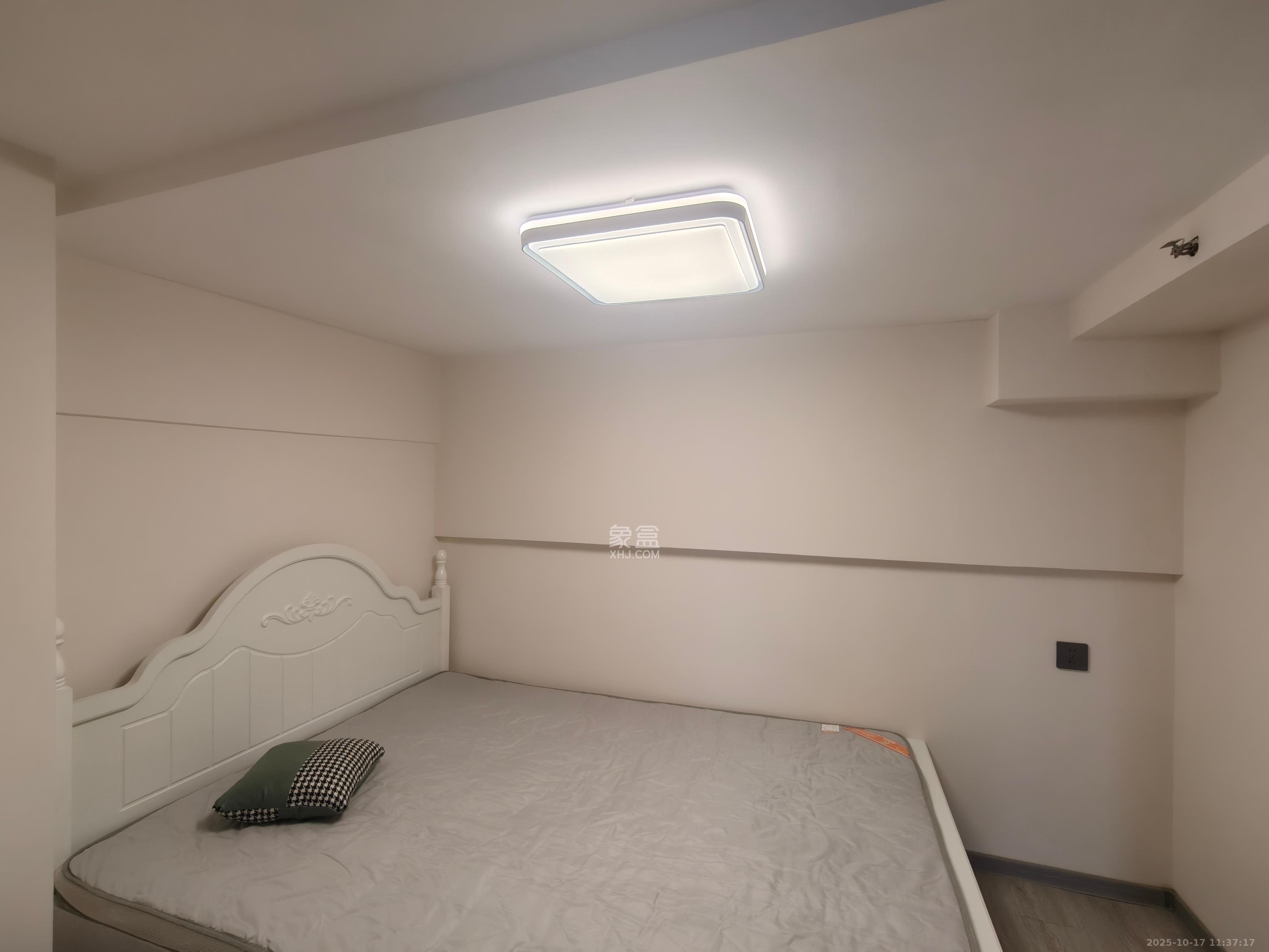 新城悦隽公园  2室2厅1卫    1600.0元/月 新城悦隽公园  2室2厅1卫    1600.0元/月室内图