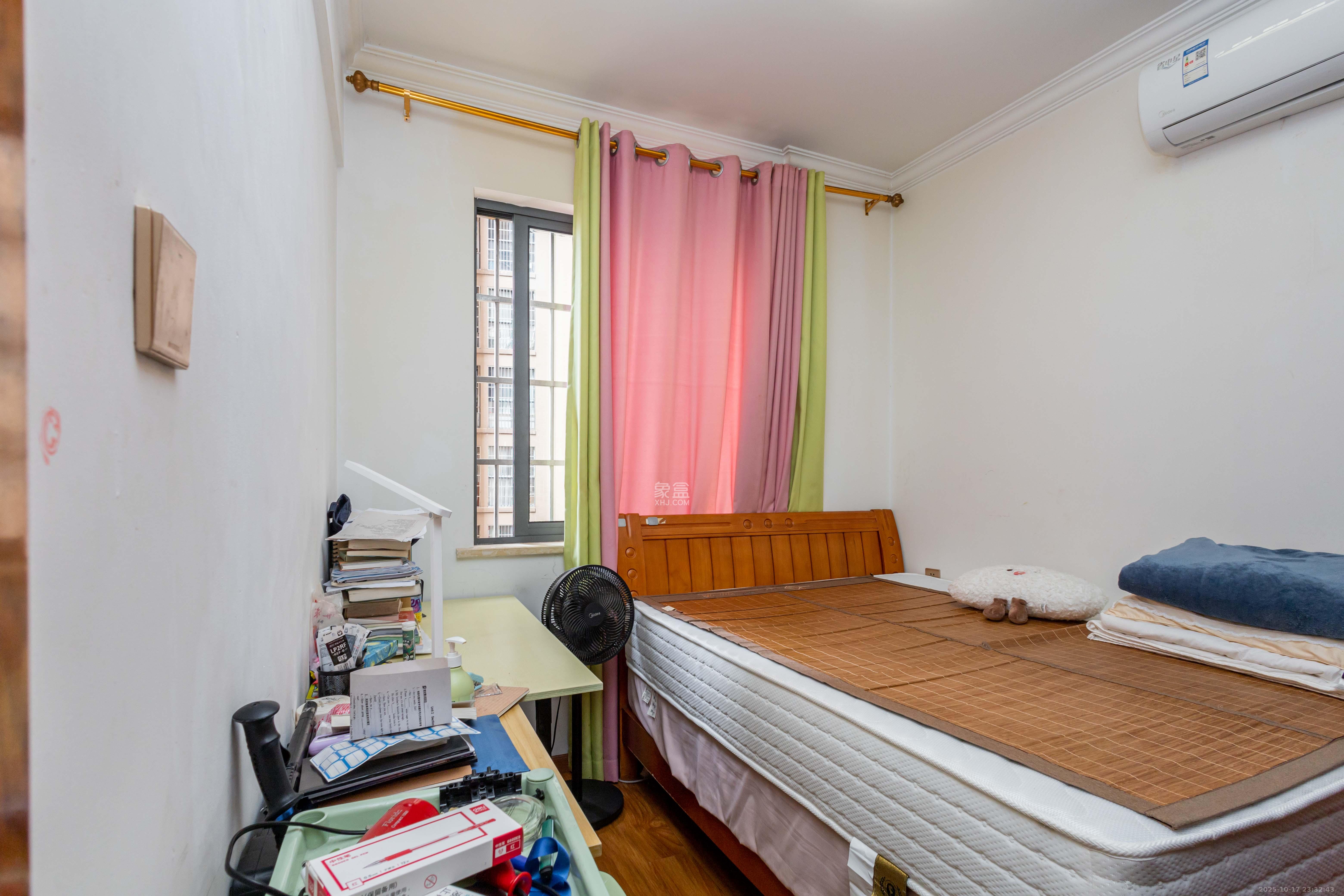 高林仕家  2室2厅1卫    48.8万卧室