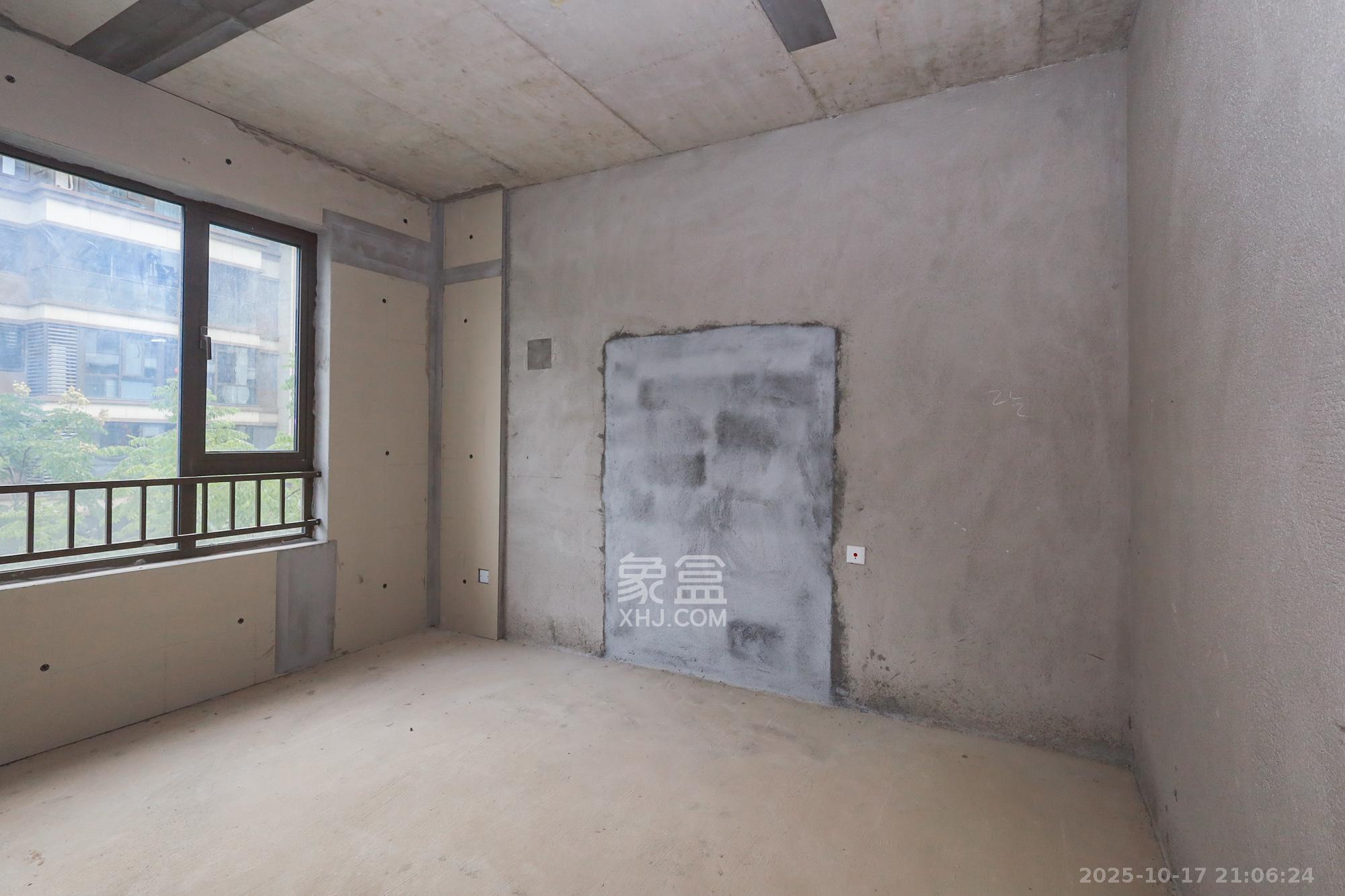 正荣滨江紫阙台  4室2厅2卫    280.0万 正荣滨江紫阙台  4室2厅2卫    280.0万卧室