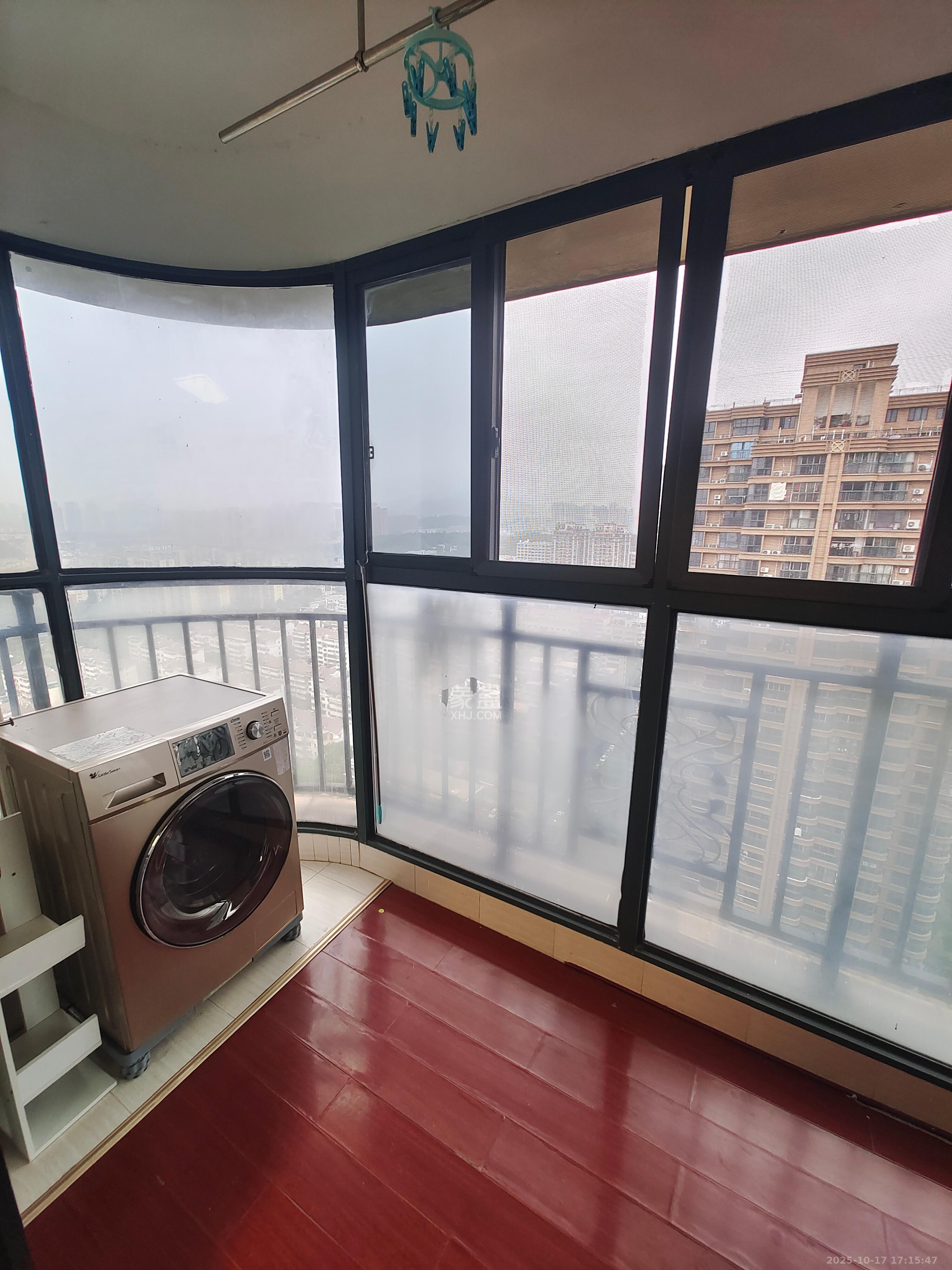 永祺西京  3室2厅2卫    3000.0元/月室内图