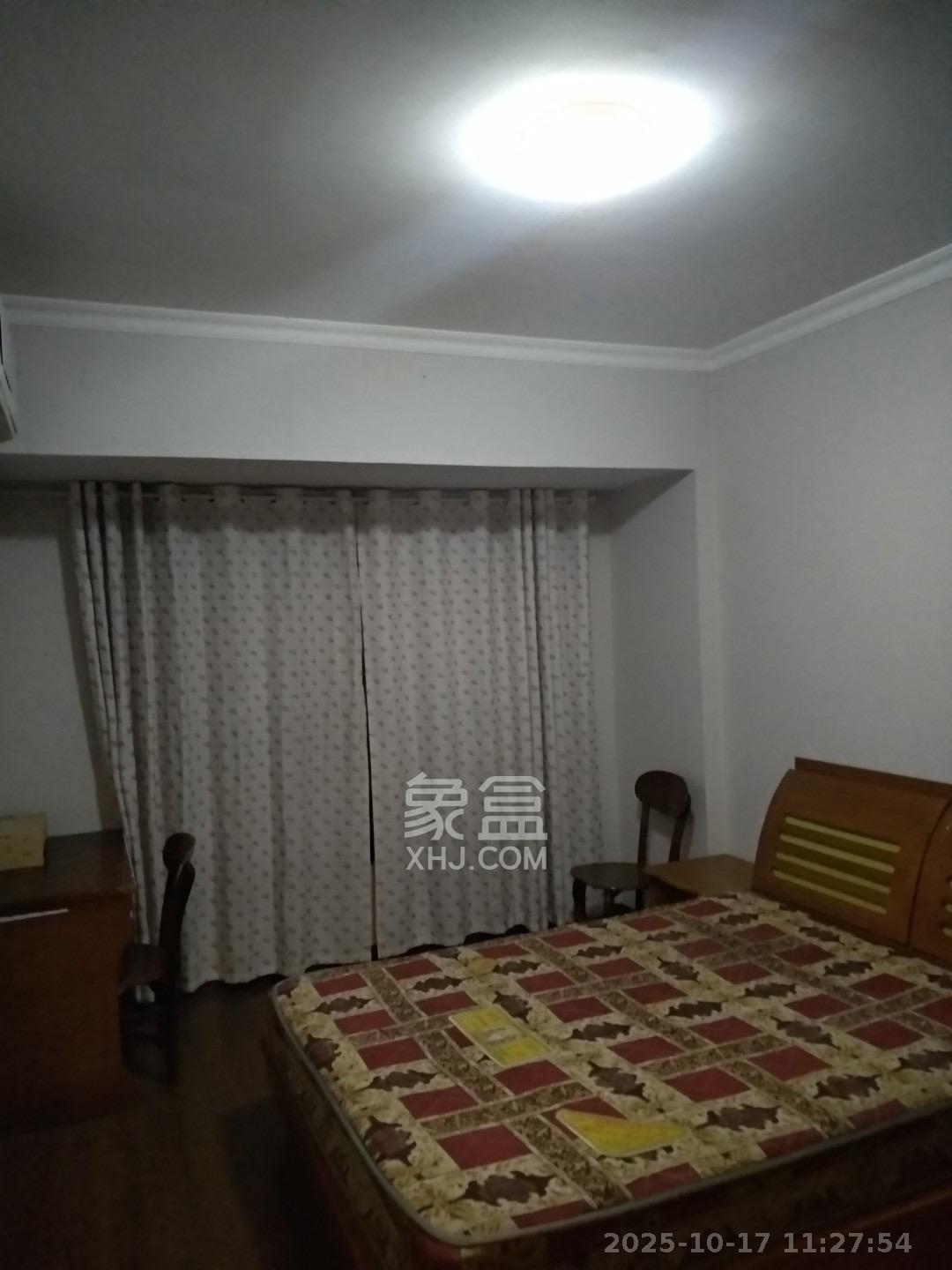 万科城市花园 3室2厅1卫 2000.0元/月 万科城市花园 3室2厅1卫 2000.0元/月室内图