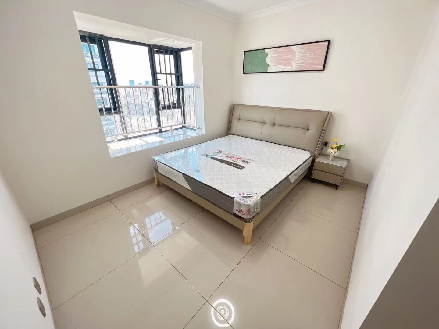 金龙苑  3室2厅1卫    119.0万客厅