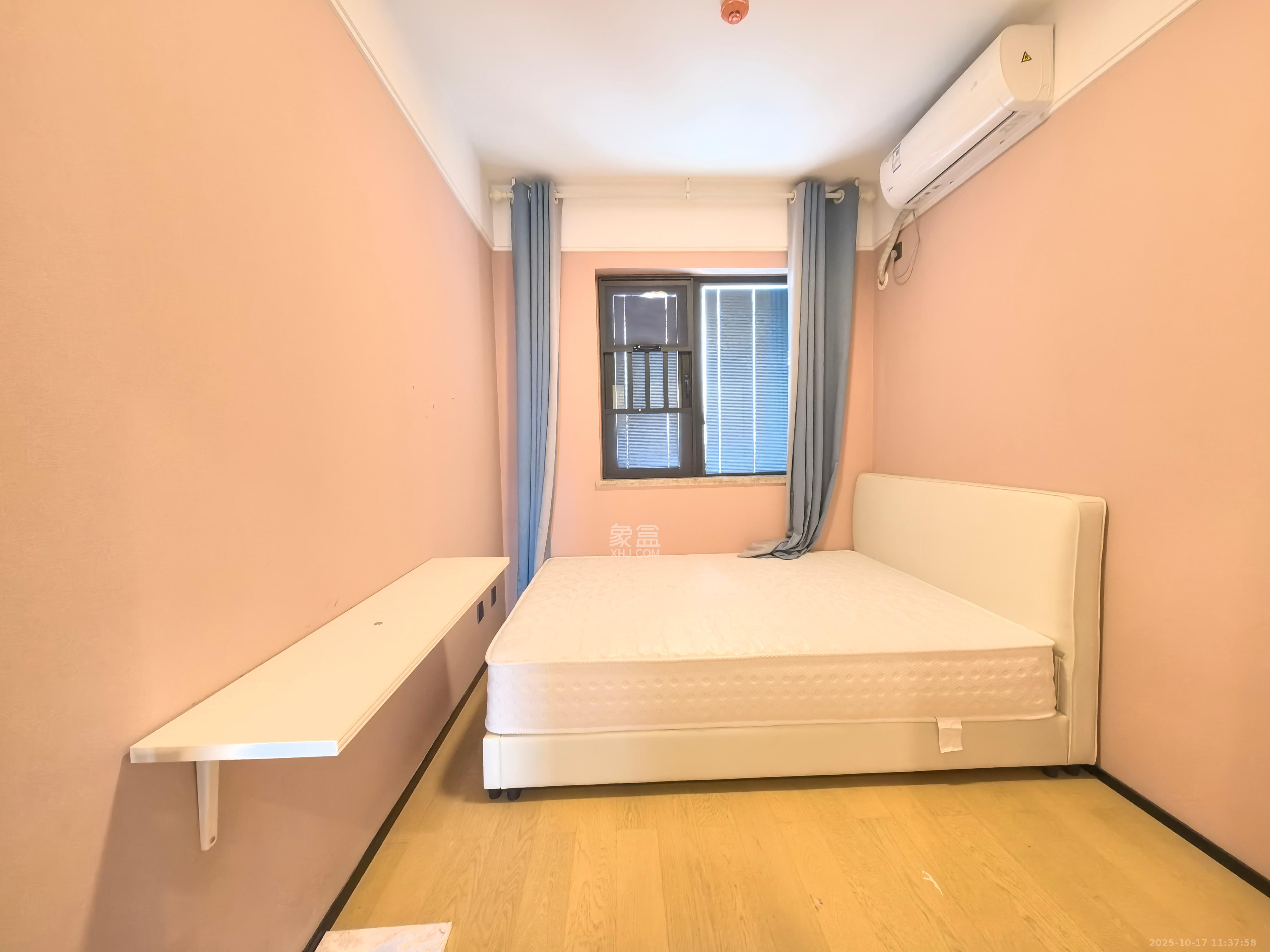 万科魅力之城天阔里 4室2厅2卫 3000.0元/月 万科魅力之城天阔里 4室2厅2卫 3000.0元/月室内图