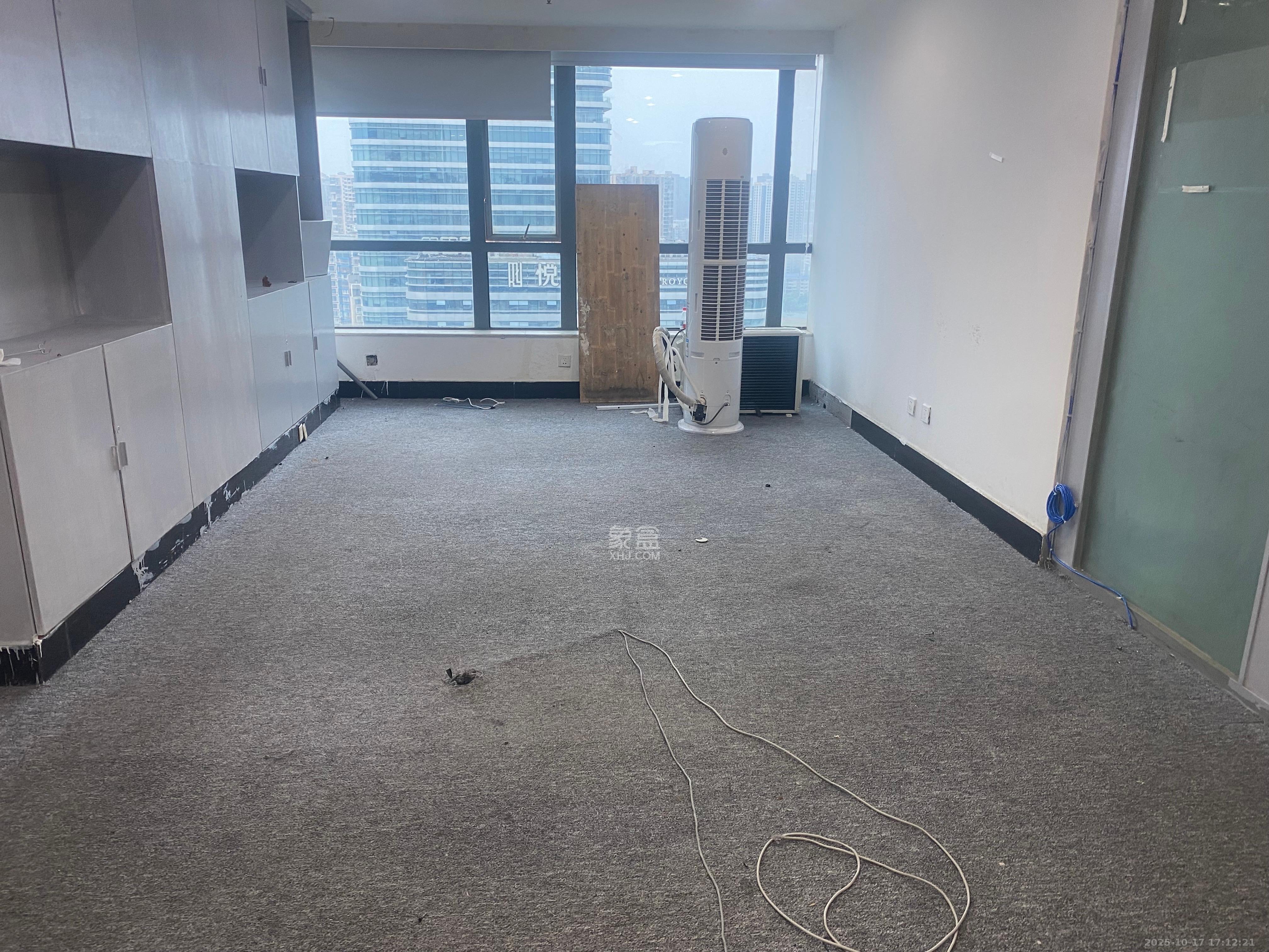 BOBO天下城（CTA财富中心）   146.51㎡      7000.0元/月室内图