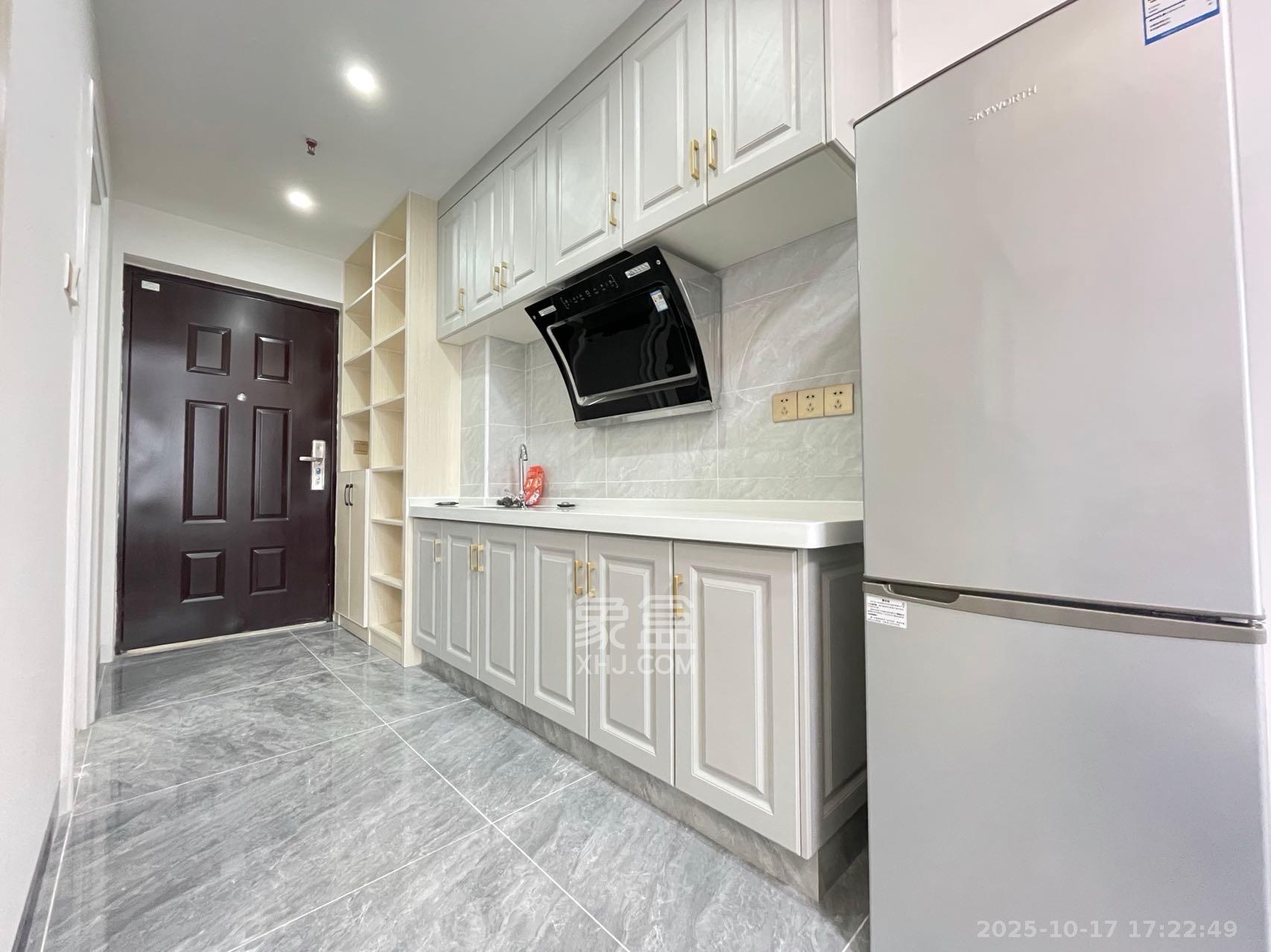 保利麓谷林语I区  1室1厅1卫    1500.0元/月室内图