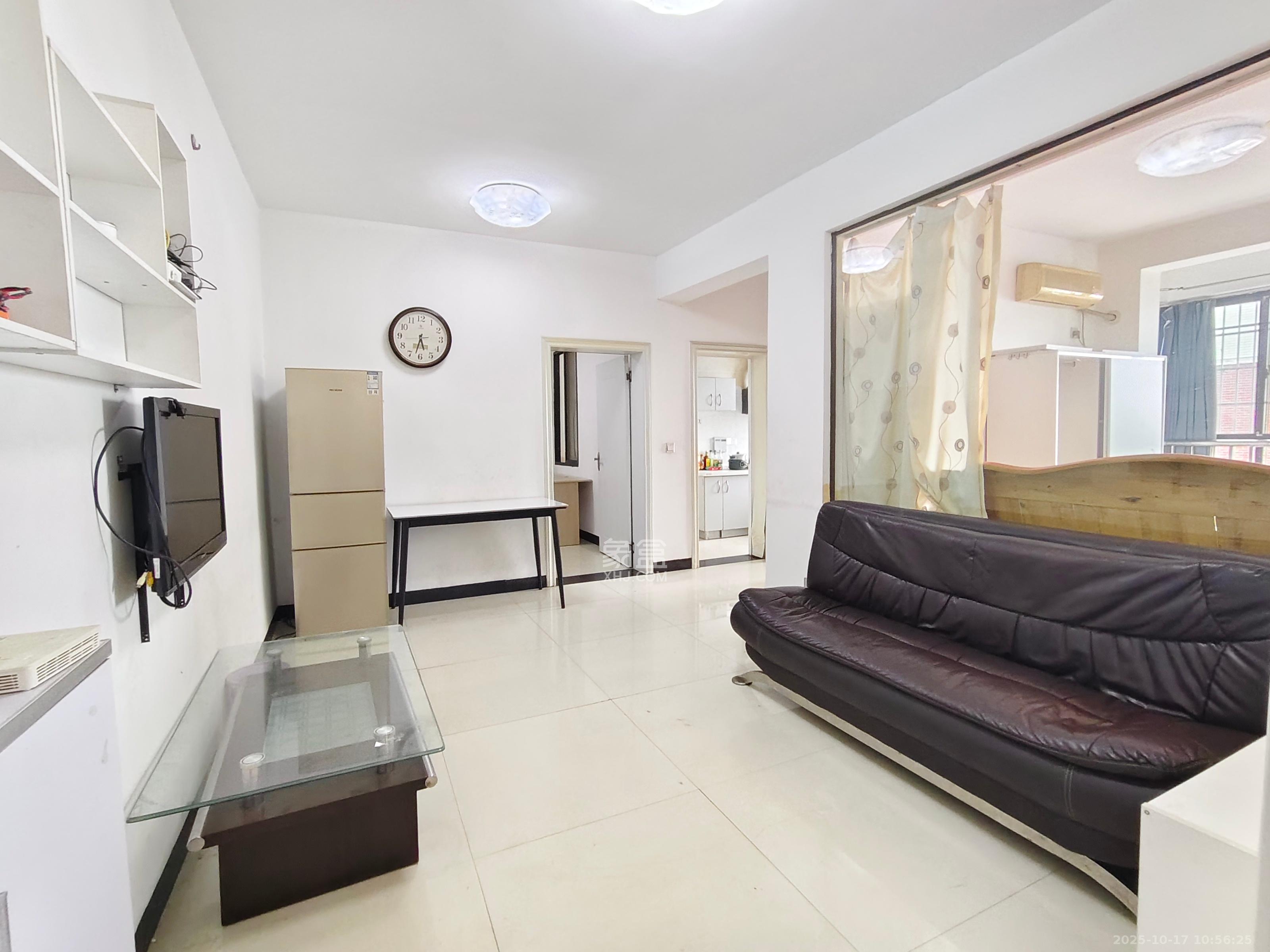 上水西郡 2室2厅1卫 900.0元/月 上水西郡 2室2厅1卫 900.0元/月室内图