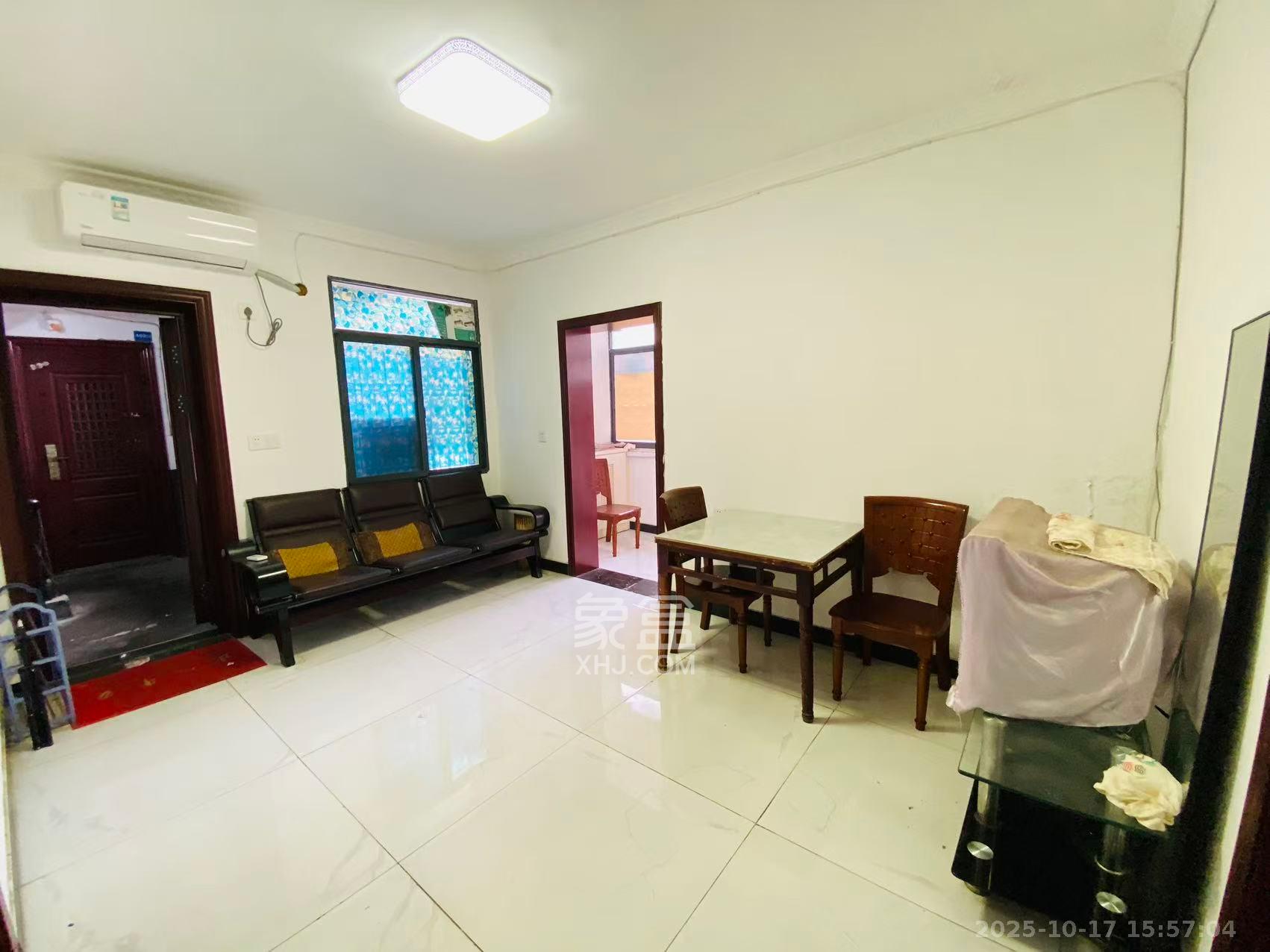 东文庙坪 2室2厅1卫 2500.0元/月 东文庙坪 2室2厅1卫 2500.0元/月室内图