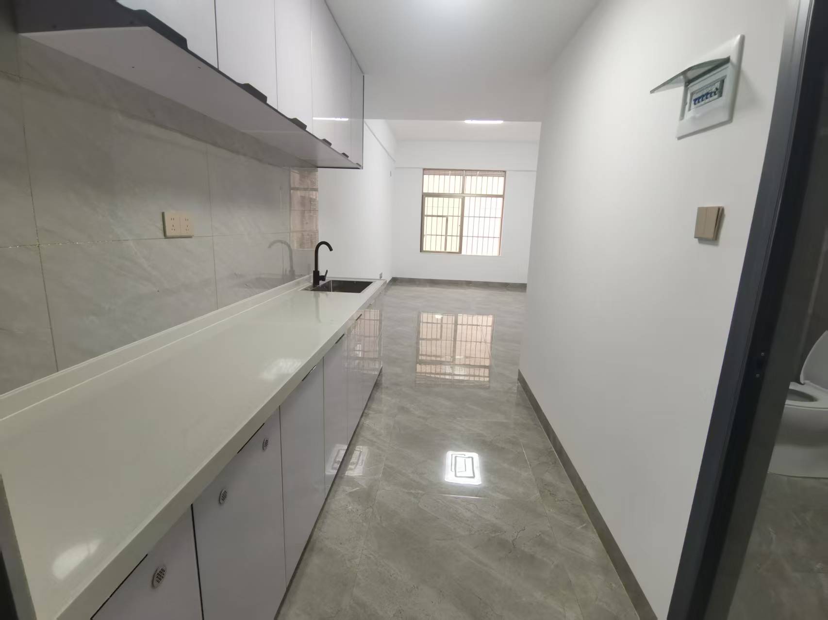 博南苑二期 1室0厅0卫 1700.0元/月 博南苑二期 1室0厅0卫 1700.0元/月室内图