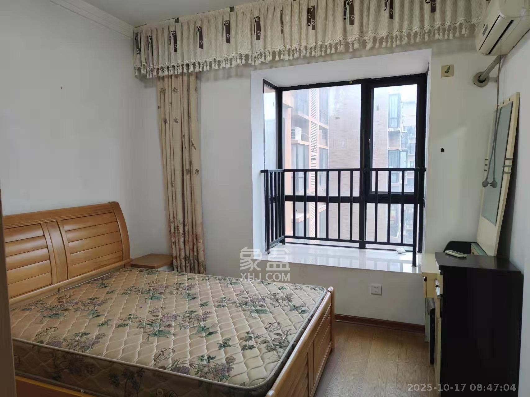 麓谷明珠  3室1厅1卫    2600.0元/月 麓谷明珠  3室1厅1卫    2600.0元/月室内图