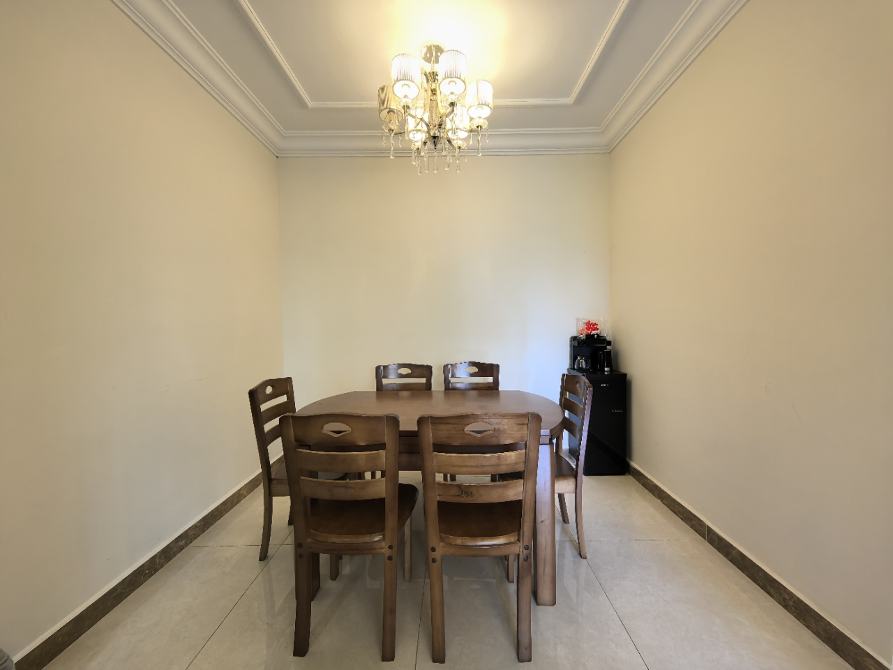 恒大绿洲 3室2厅2卫 1500.0元/月 恒大绿洲 3室2厅2卫 1500.0元/月室内图