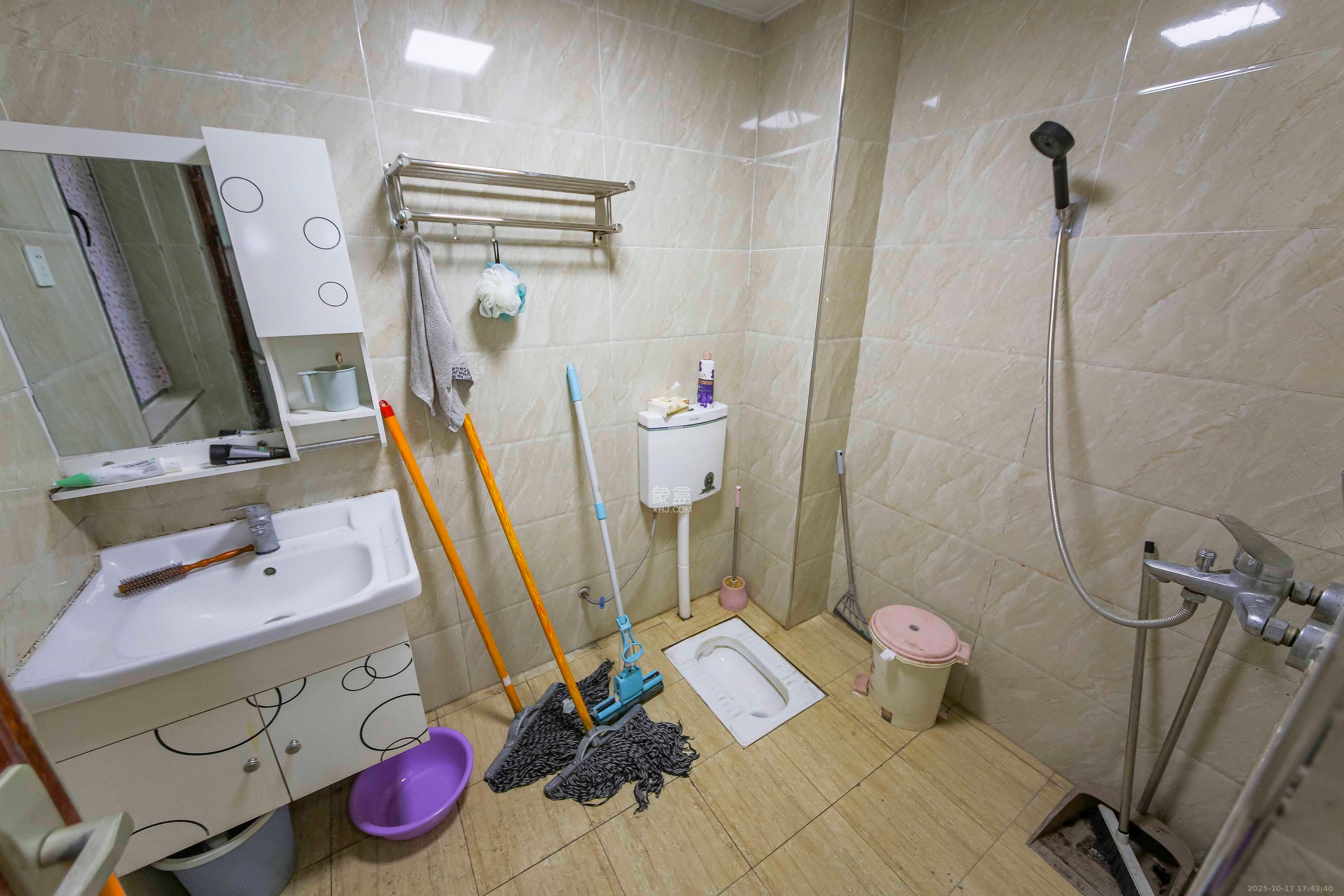 才子嘉都  4室2厅2卫    2500.0元/月室内图