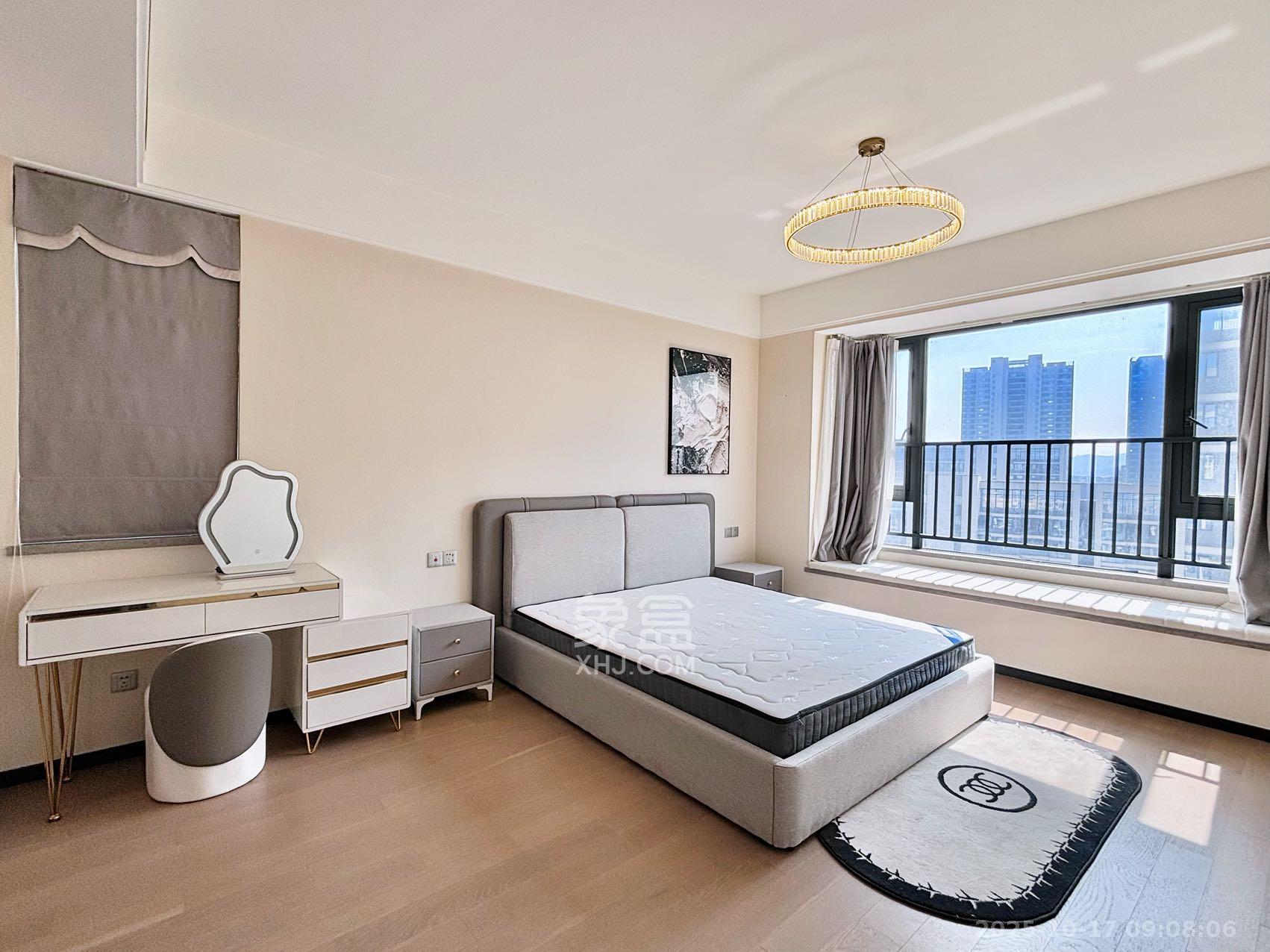 中海阅溪府 4室2厅3卫 8800.0元/月 中海阅溪府 4室2厅3卫 8800.0元/月室内图