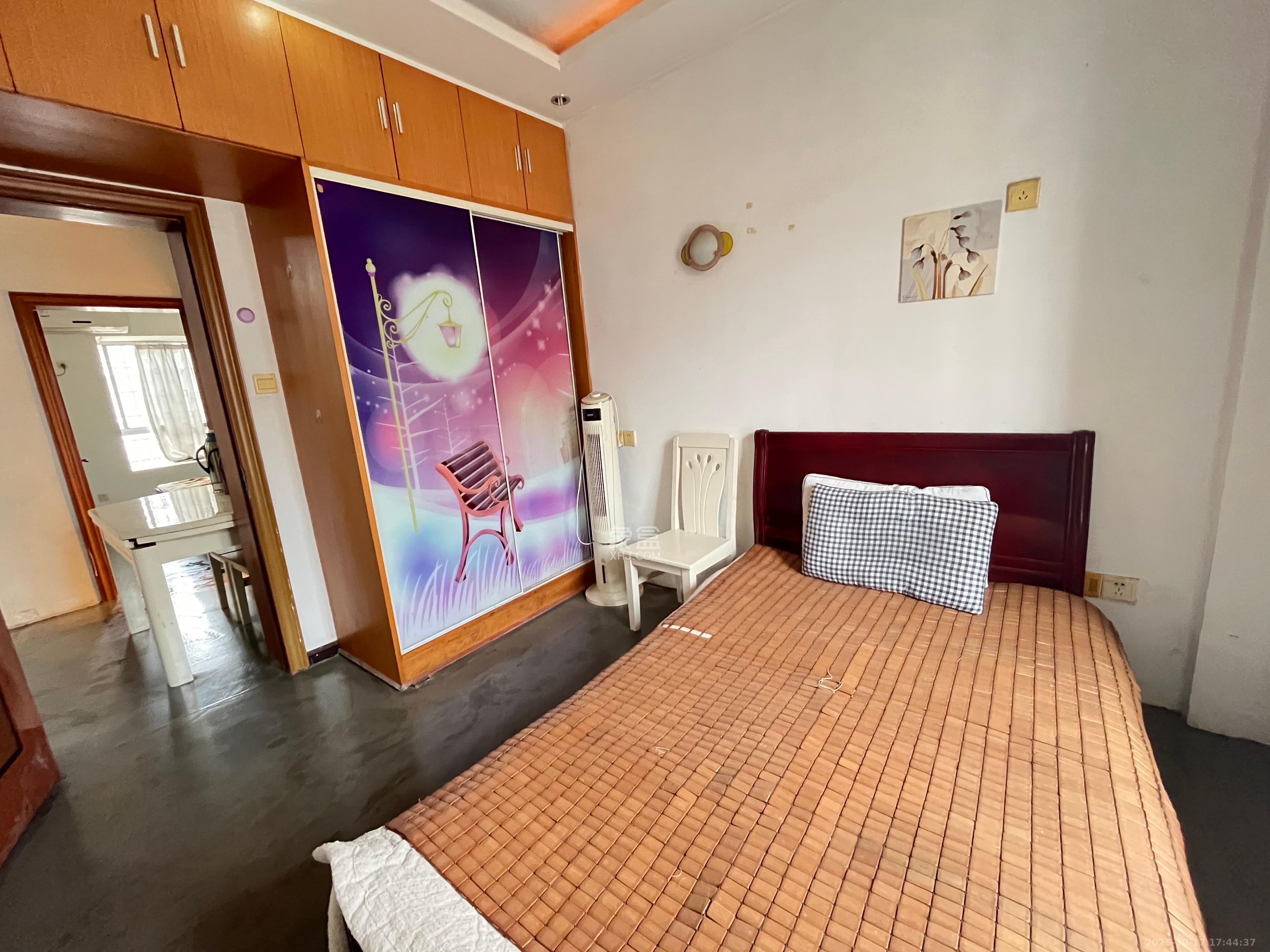 西龙苑安置小区(西垅苑小区) 2室1厅1卫 1000.0元/月 西龙苑安置小区(西垅苑小区) 2室1厅1卫 1000.0元/月室内图