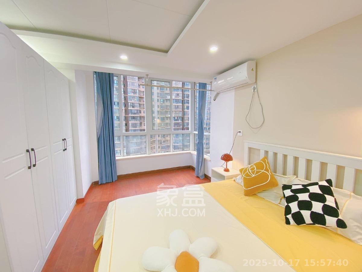 先锋东外滩  1室0厅0卫    1500.0元/月室内图