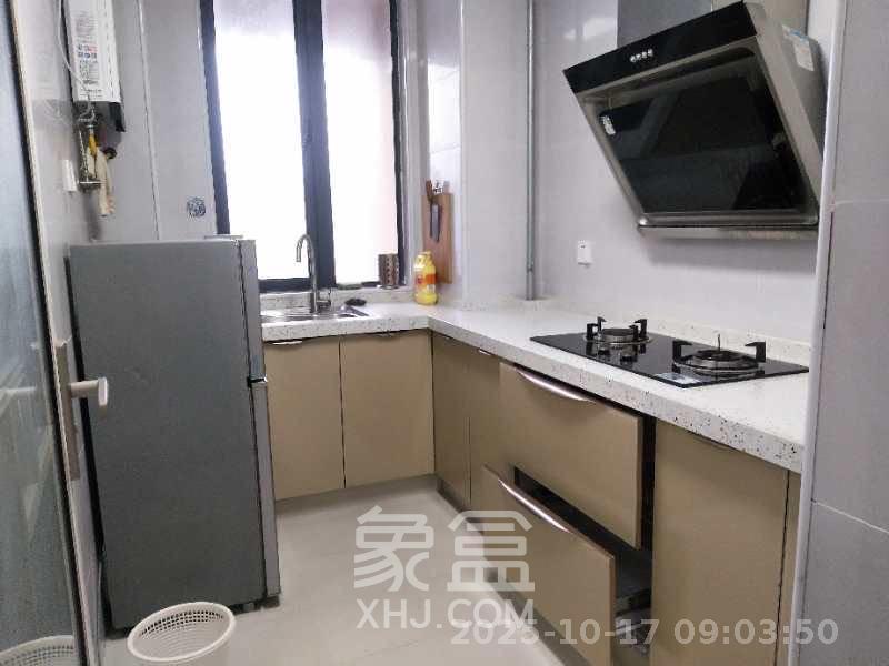 澳海月亮湾  3室2厅2卫    1700.0元/月 澳海月亮湾  3室2厅2卫    1700.0元/月室内图