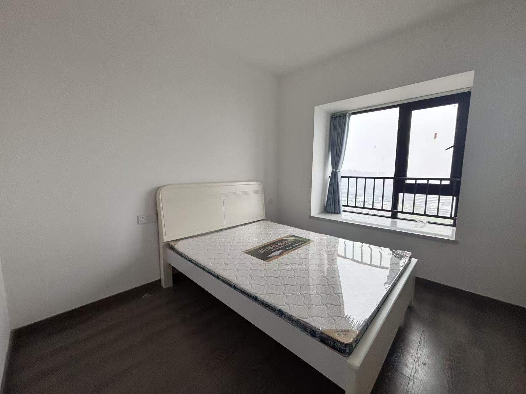 金科集美东方  3室2厅2卫    1800.0元/月室内图