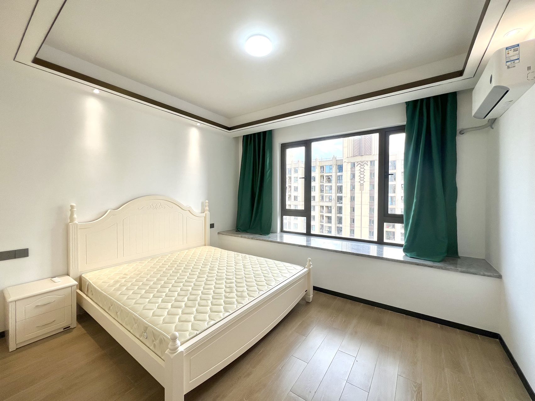 海航豪庭南苑  2室2厅1卫    4500.0元/月 海航豪庭南苑  2室2厅1卫    4500.0元/月室内图